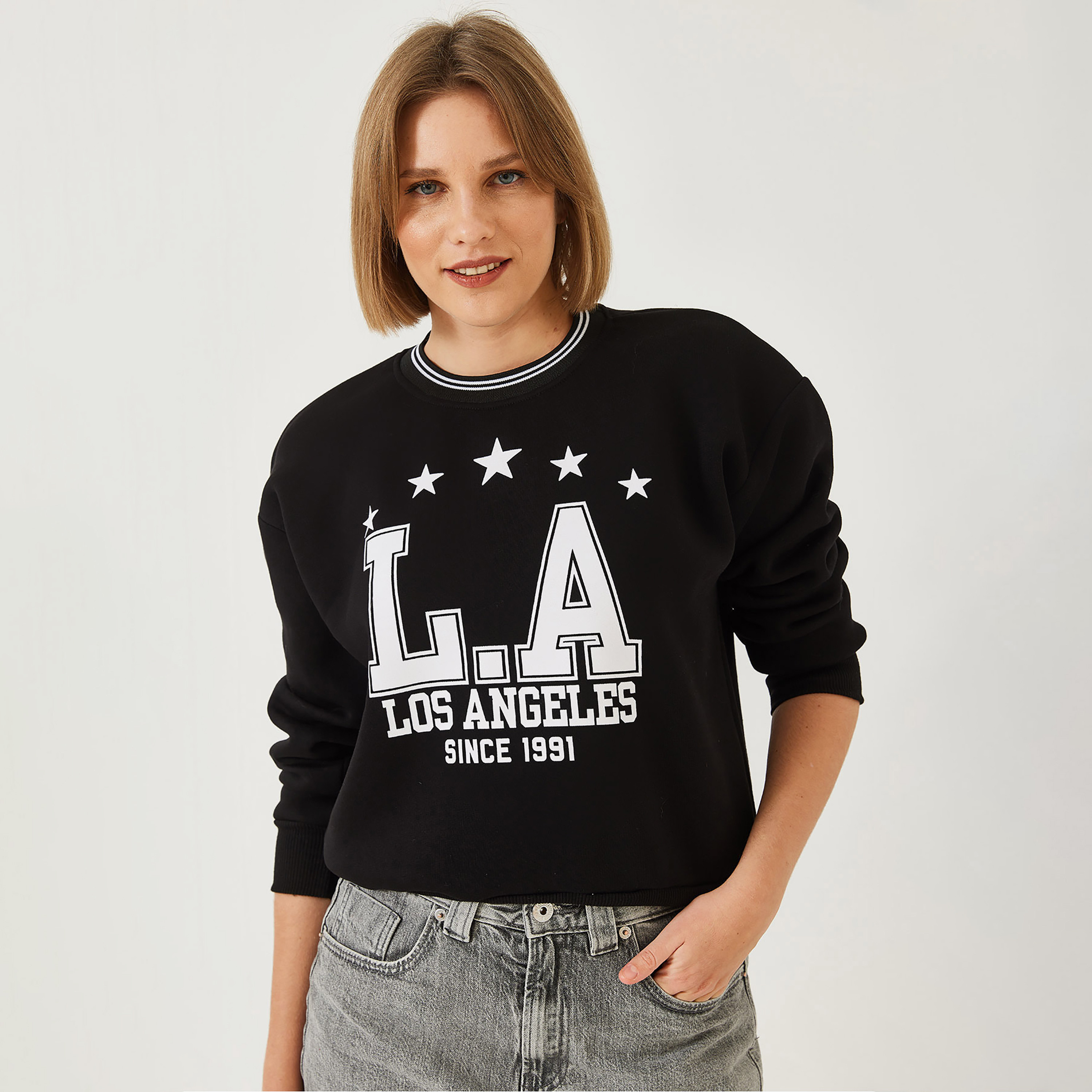 Bianco Lucci Text-Print Women's Sweatshirt-women-winterwear-hoodiesandsweatshirts-sweatshirts-image-2