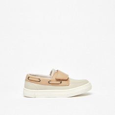 Juniors Solid Loafers with Hook and Loop Closure