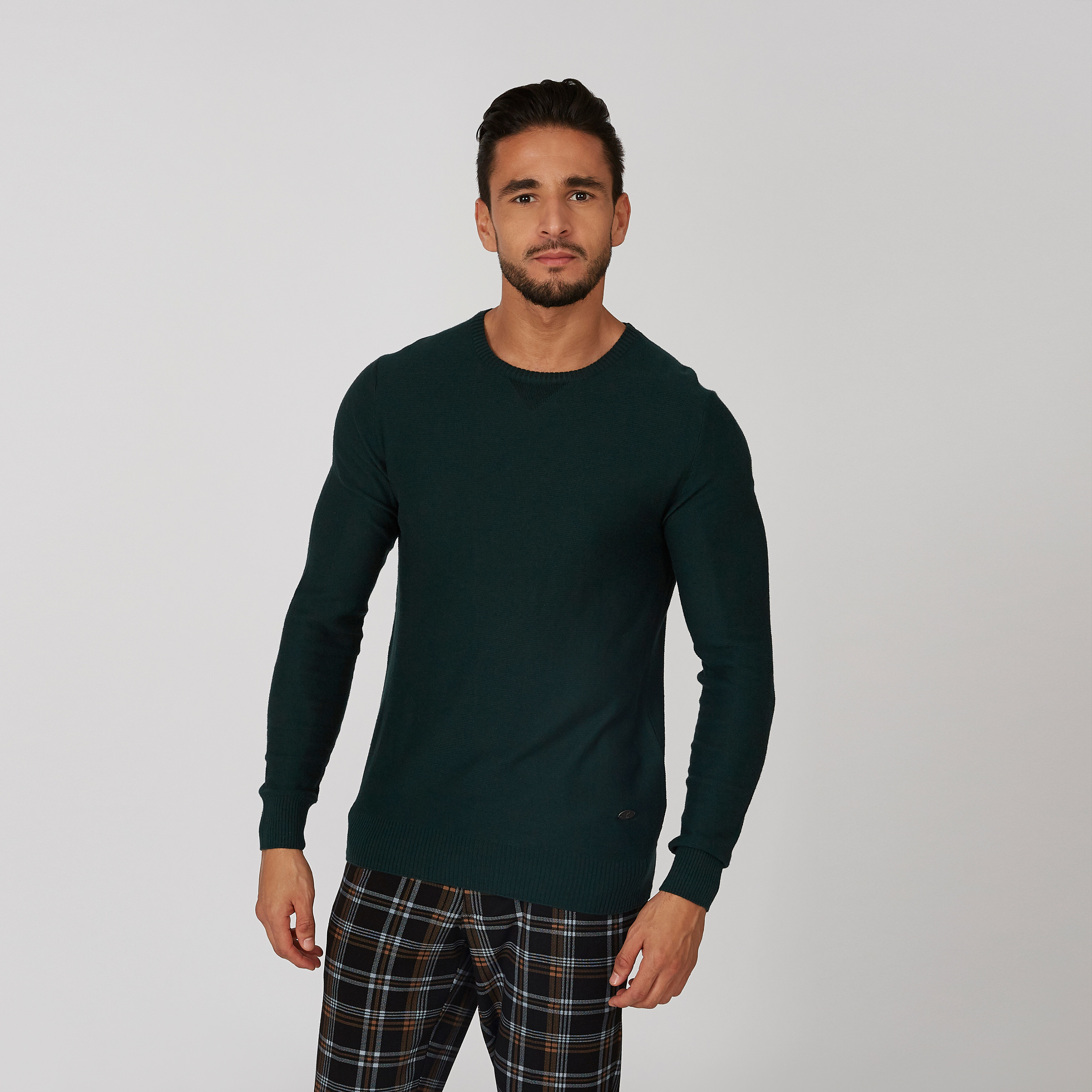كنزة بارزة الملمس بياقة مستديرة وأكمام طويلة-men-clothing-sweatersandpullovers-image-16