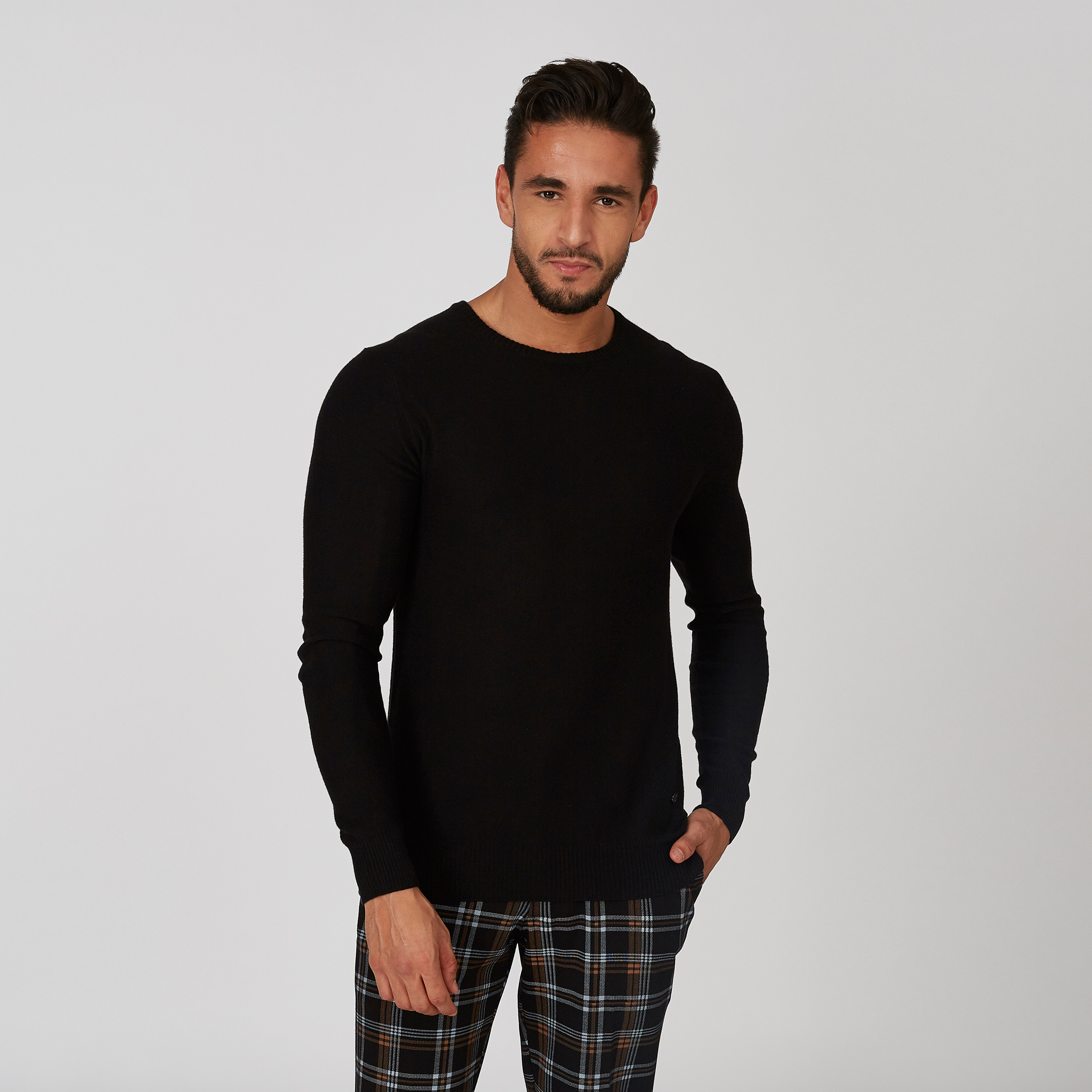 كنزة بارزة الملمس بياقة مستديرة وأكمام طويلة-men-clothing-sweatersandpullovers-image-21