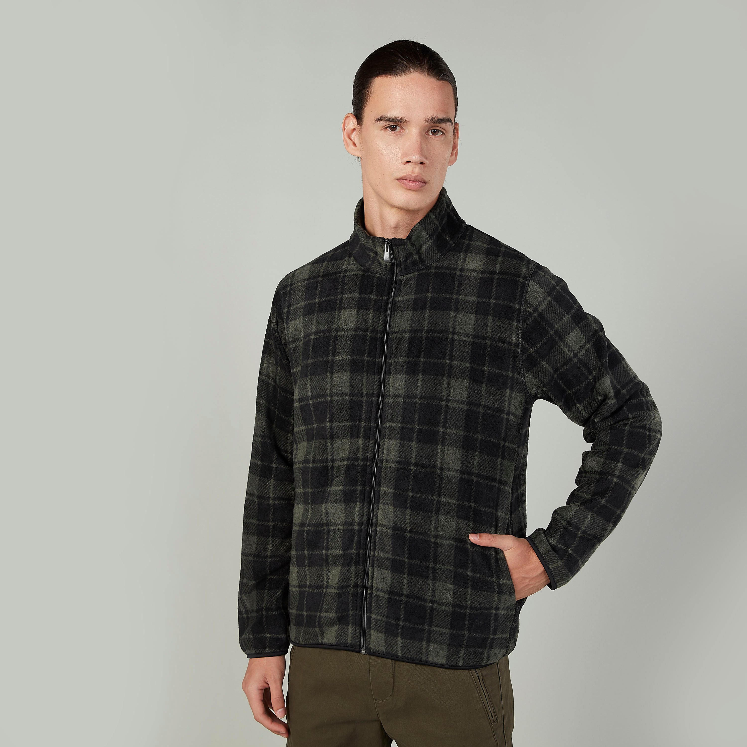 Chequered Jacket with High Neck and Long Sleeves