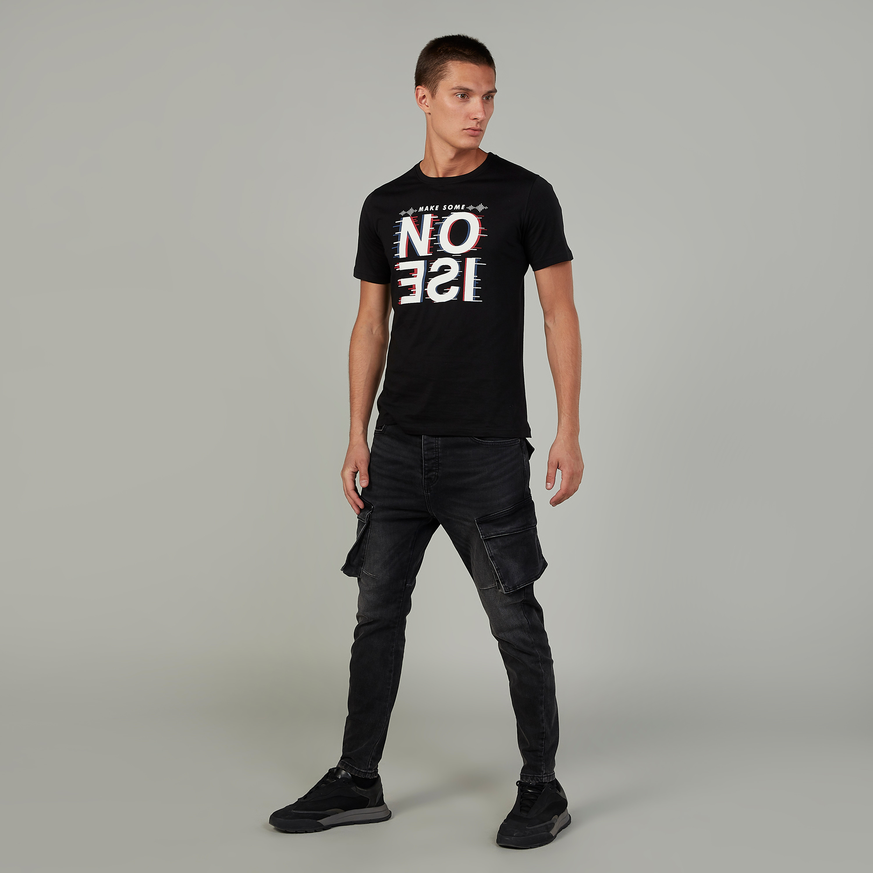 Slim Fit Printed Crew Neck T-shirt with Short Sleeves-men-clothing-tshirtsandpolos-tshirts-image-2