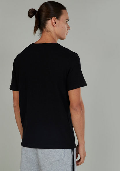 Slim Fit Textured T-shirt with Crew Neck and Short Sleeves