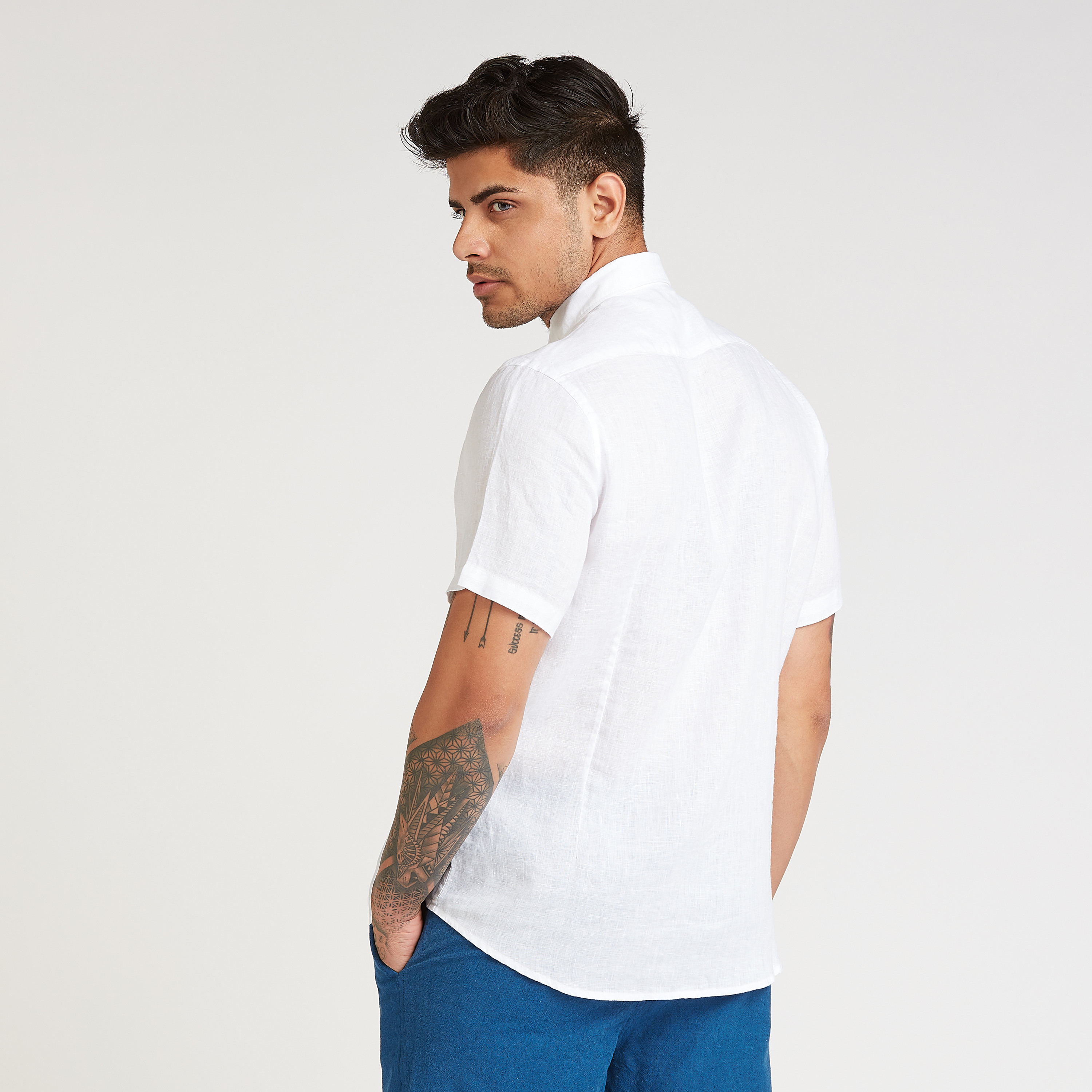 Slim fit short sleeve best sale linen shirt