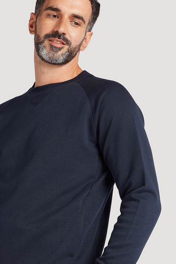 Sustainable Solid Crew Neck Sweatshirt with Long Sleeves