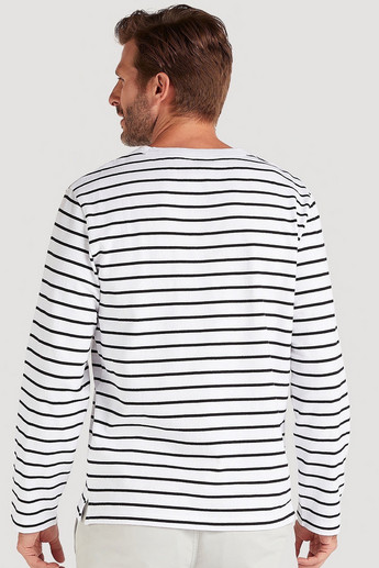 Sustainable Striped T-shirt with Long Sleeves and Crew Neck