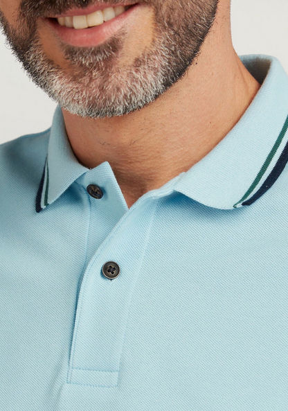 Solid Polo T-shirt with Short Sleeves and Tipping Detail