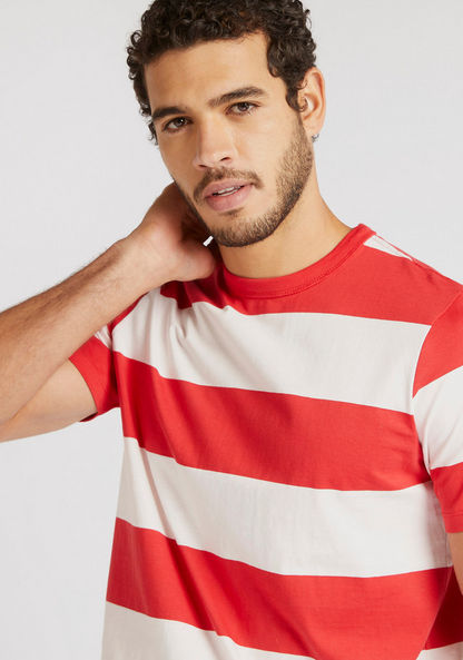 Striped Crew Neck T-shirt with Short Sleeves