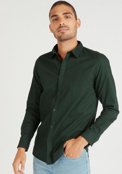 Solid Button Up Oxford Shirt with Long Sleeves