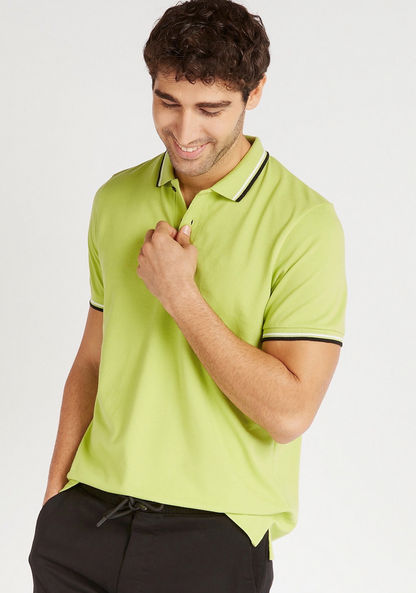 Solid Polo T-shirt with Short Sleeves and Tipping Detail-Polos-image-2