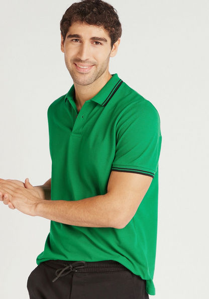 Solid Polo T-shirt with Short Sleeves and Tipping Detail-Polos-image-0