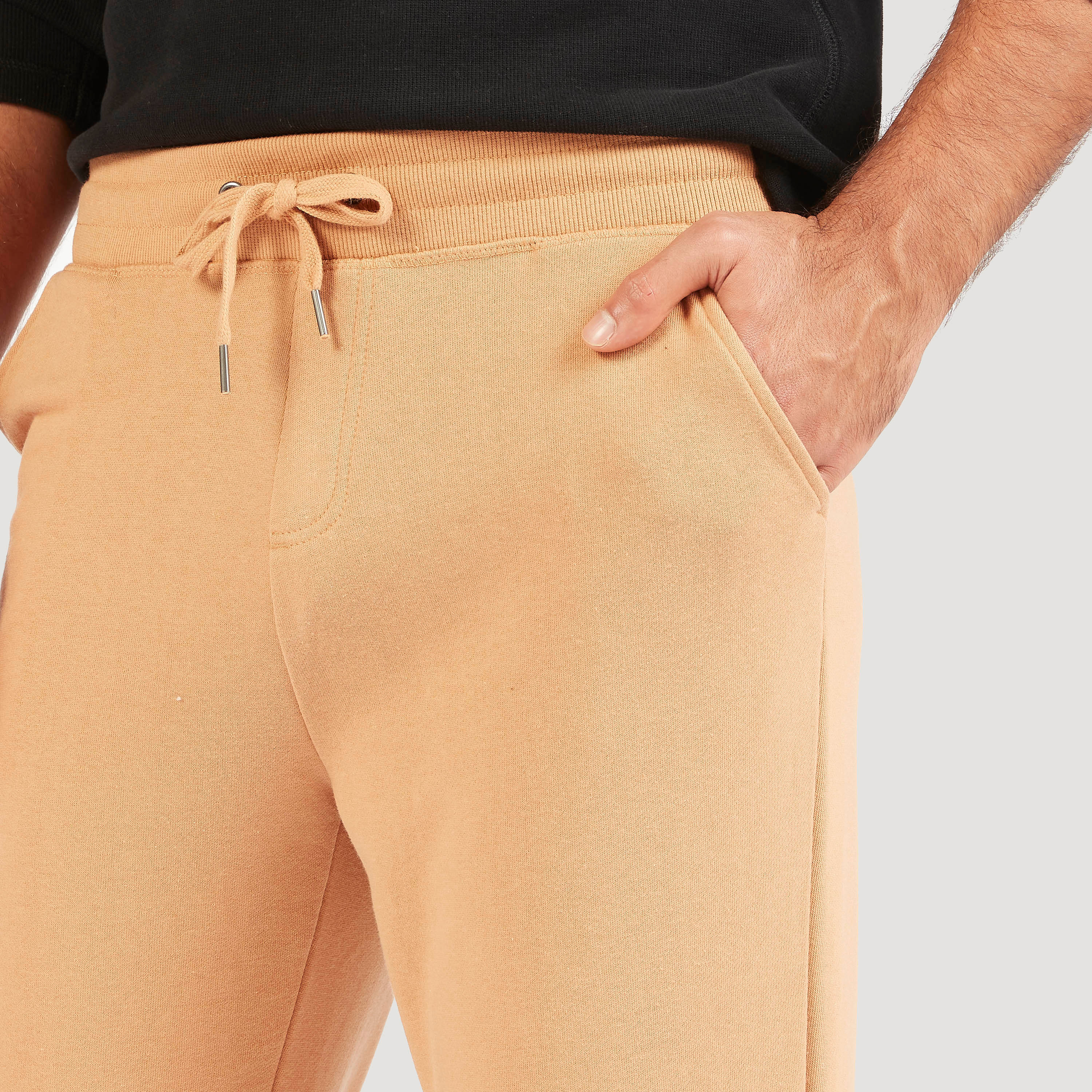 بنطلون رياضي سادة بجيوب ورباط إغلاق-men-clothing-bottoms-joggers-image-3