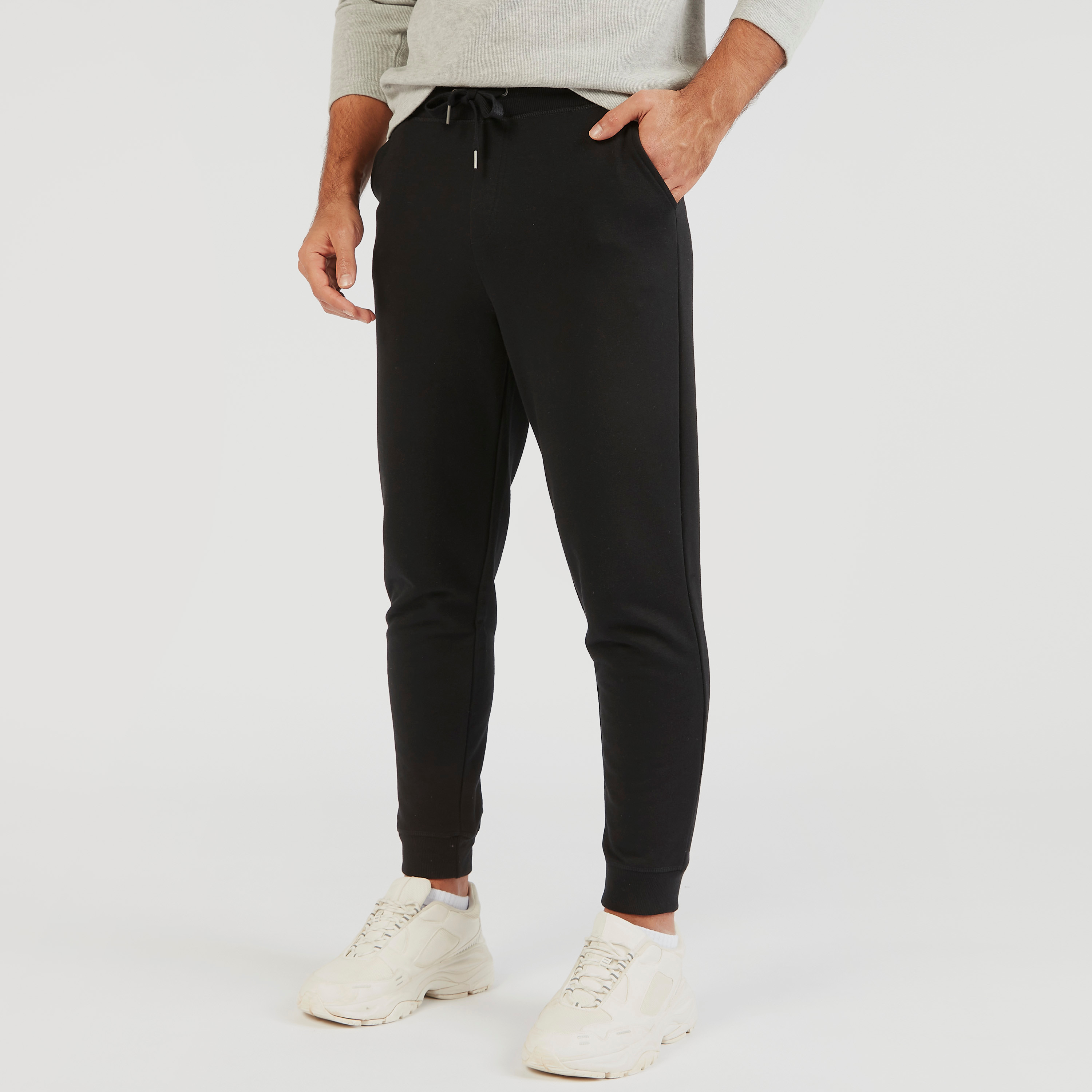 بنطلون رياضي سادة بجيوب ورباط إغلاق-men-clothing-bottoms-joggers-image-13