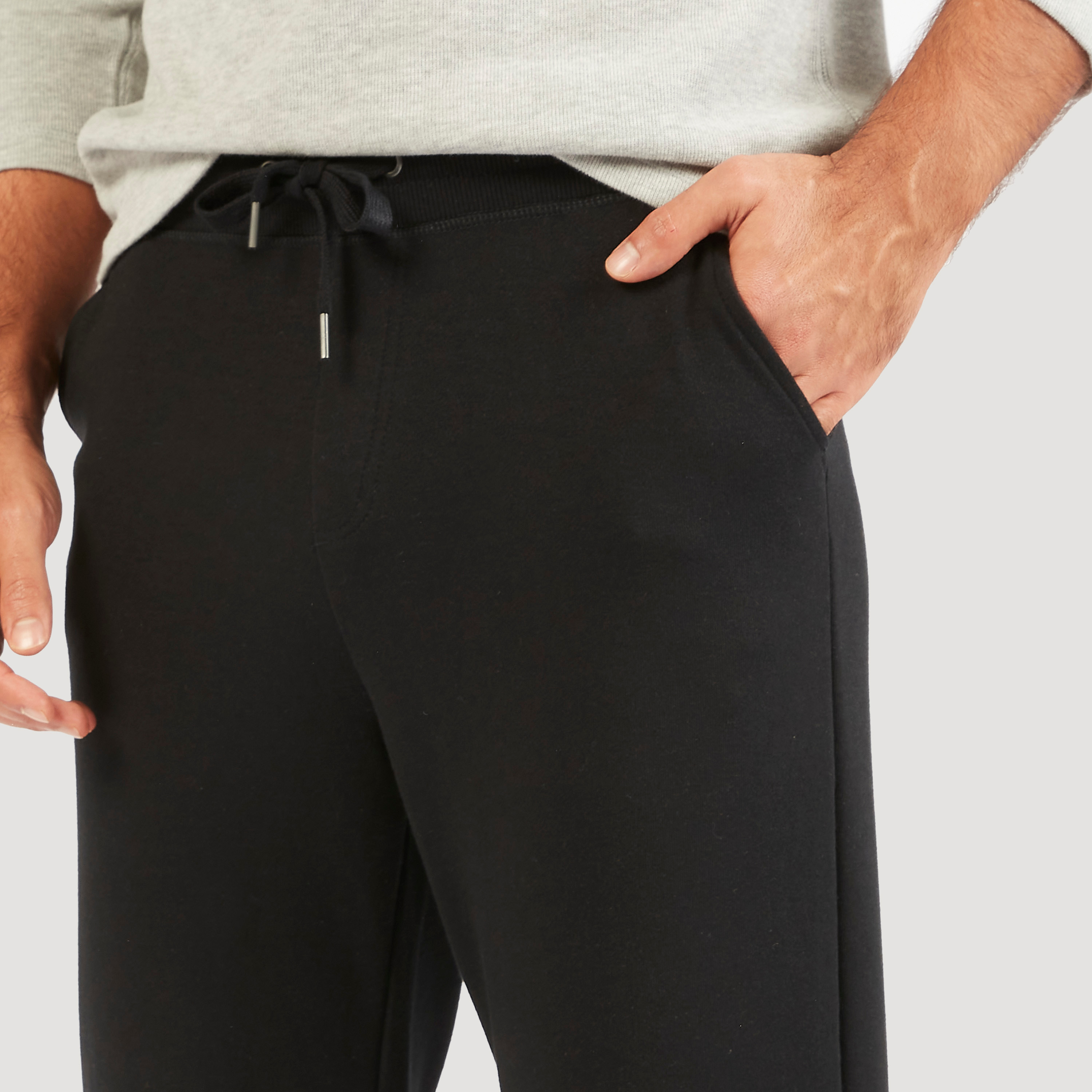 بنطلون رياضي سادة بجيوب ورباط إغلاق-men-clothing-bottoms-joggers-image-15