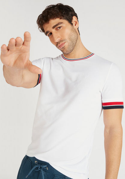 Solid Crew Neck T-shirt with Short Sleeves