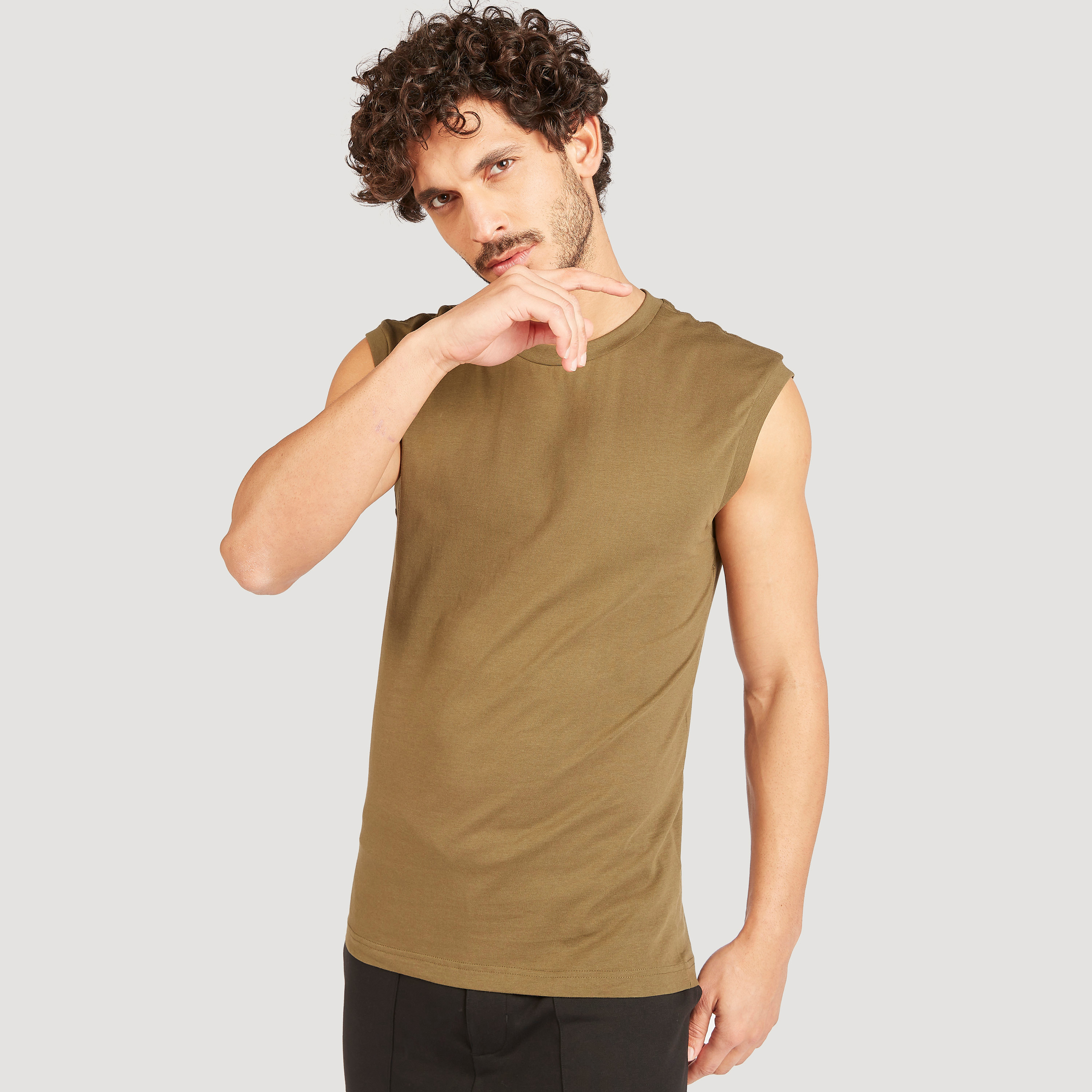 Solid Sleeveless Vest with Crew Neck-men-clothing-tshirtsandpolos-vests-image-3