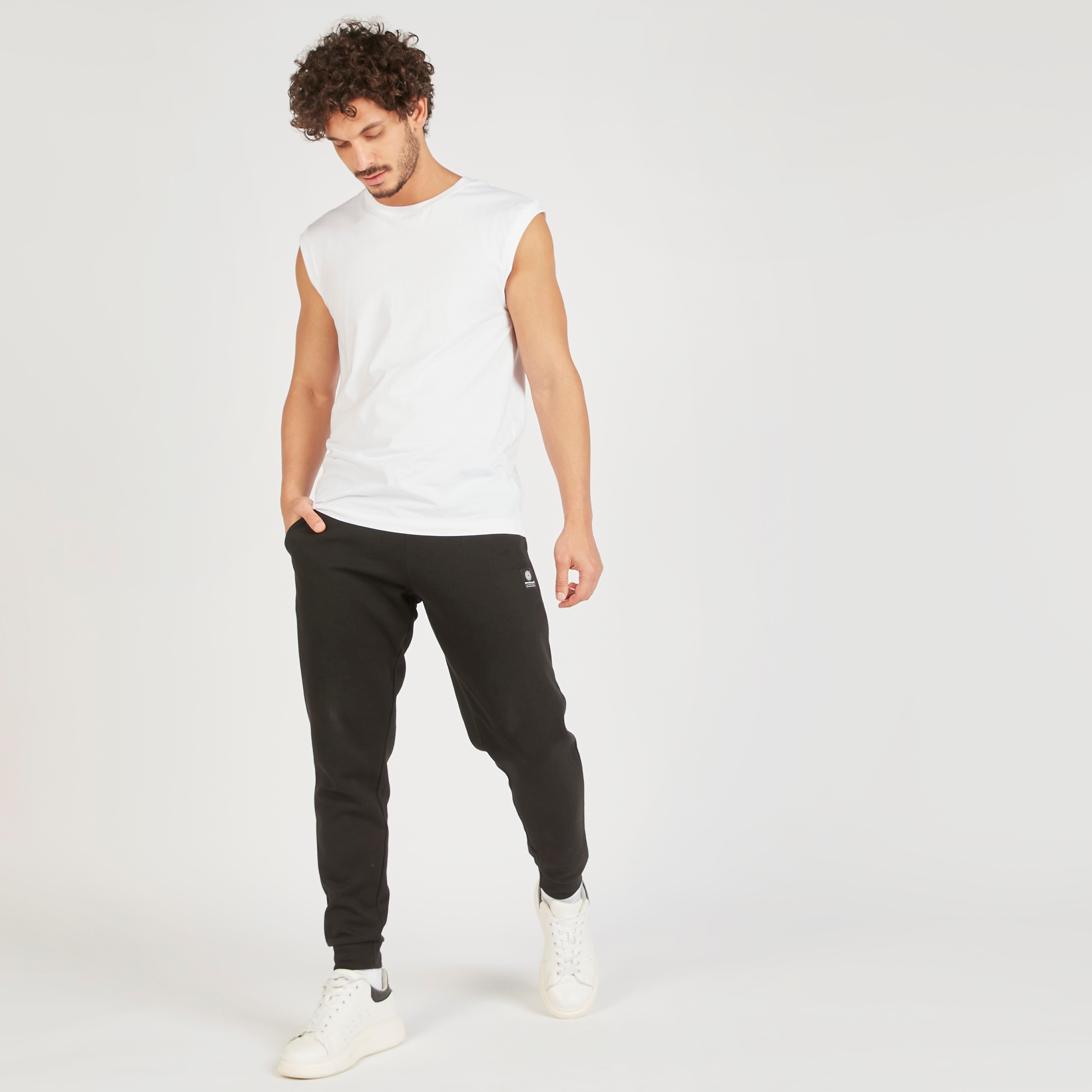 Solid Sleeveless Vest with Crew Neck-men-clothing-tshirtsandpolos-vests-image-16