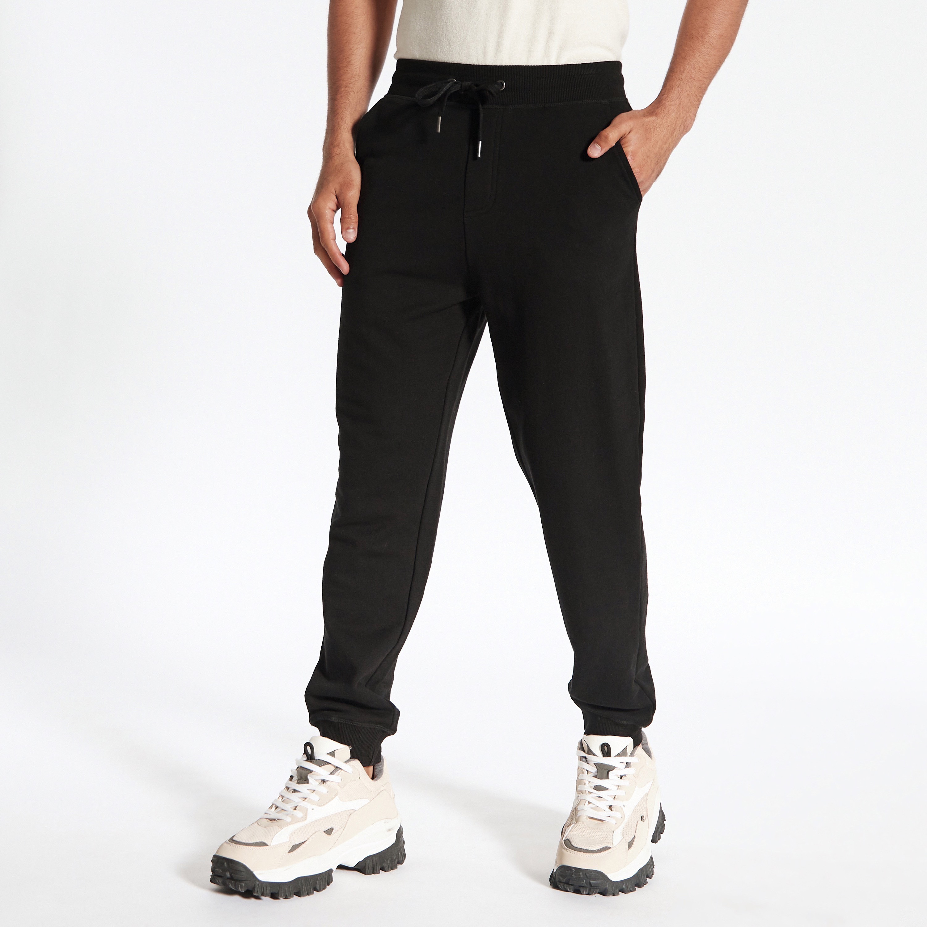 بنطلون رياضي سادة بجيوب ورباط إغلاق-men-clothing-bottoms-joggers-image-54