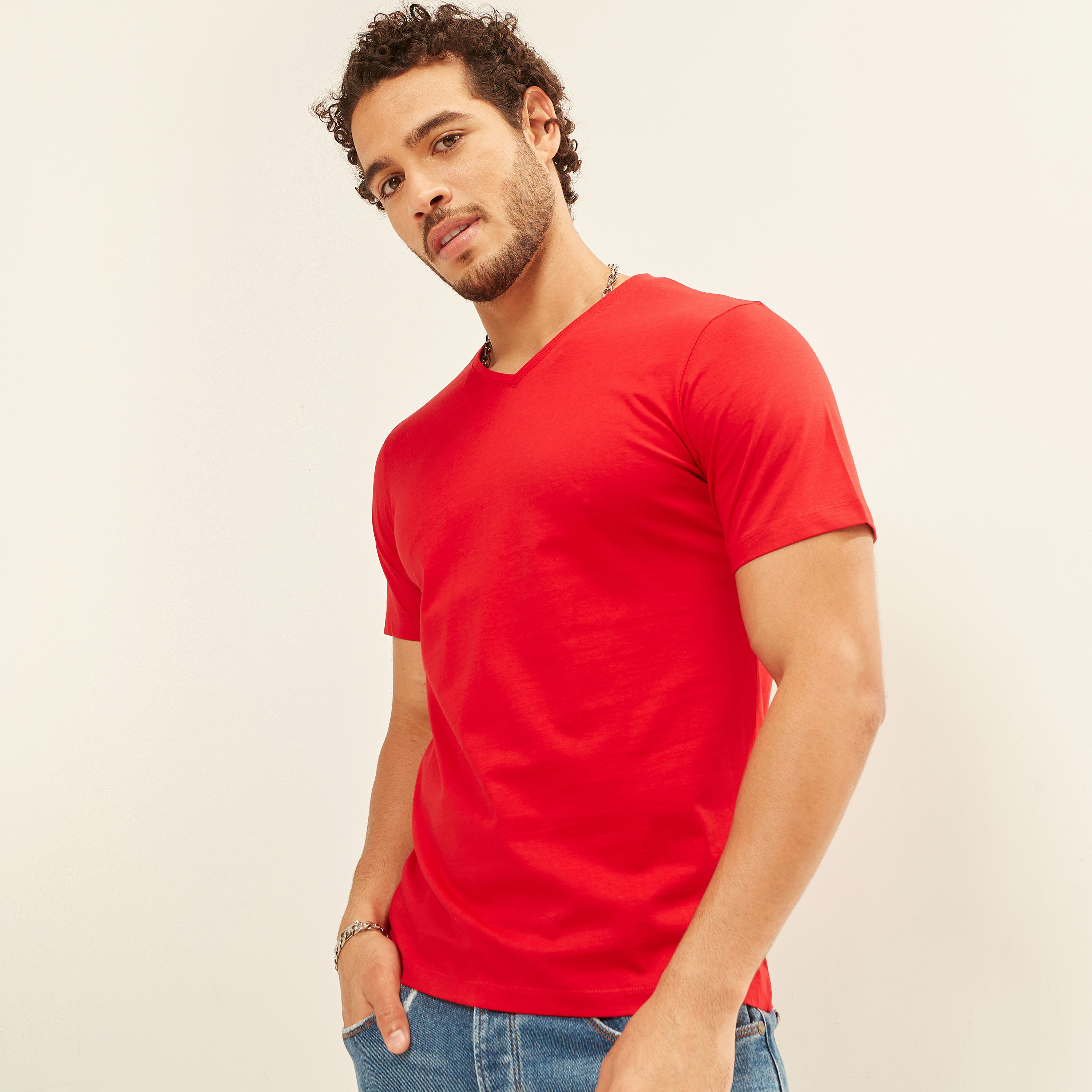 تيشيرت سادة بياقة V وأكمام قصيرة-men-clothing-tshirtsandpolos-tshirts-image-1