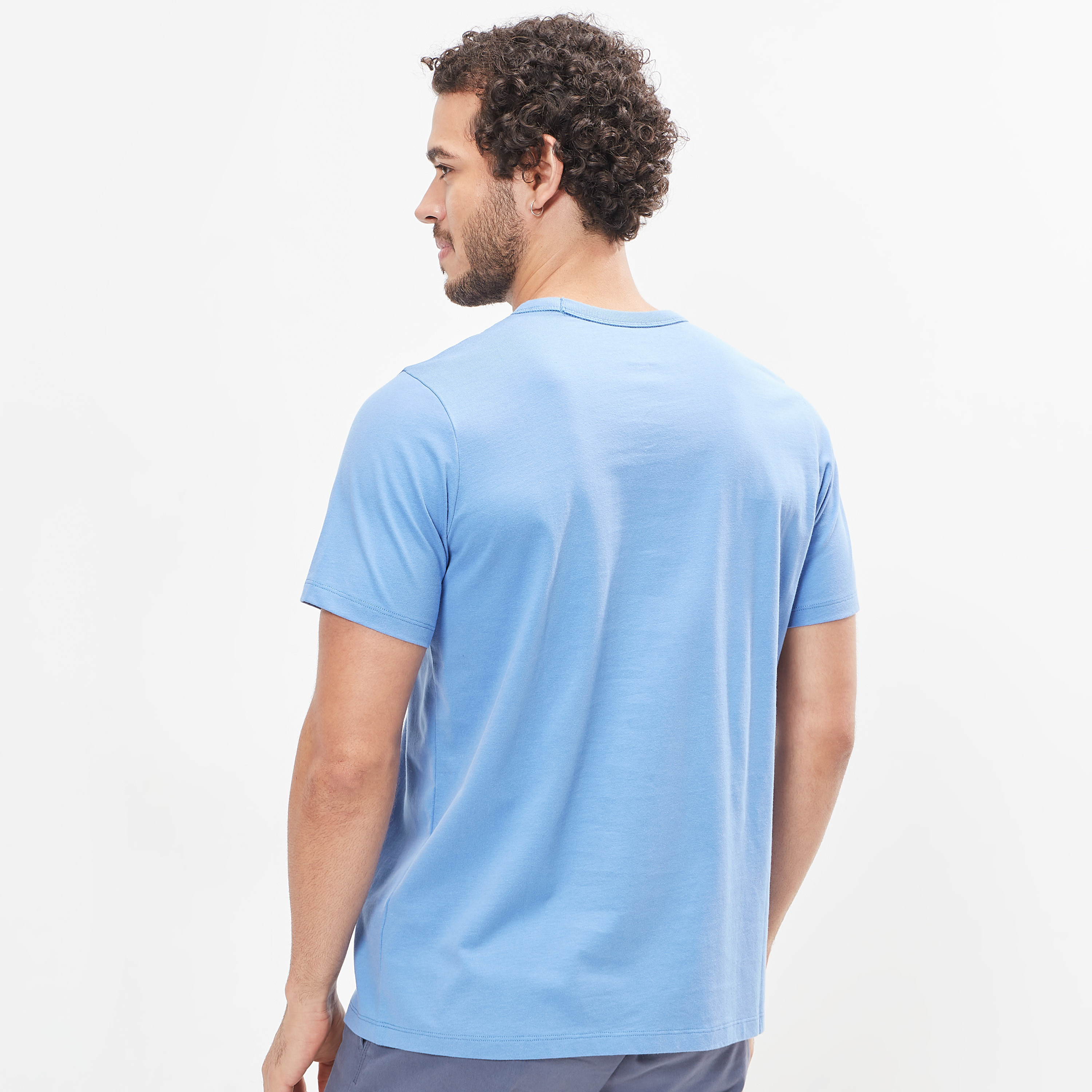 تيشيرت سادة بياقة ضيّقة وأكمام قصيرة-men-clothing-tshirtsandpolos-tshirts-image-39