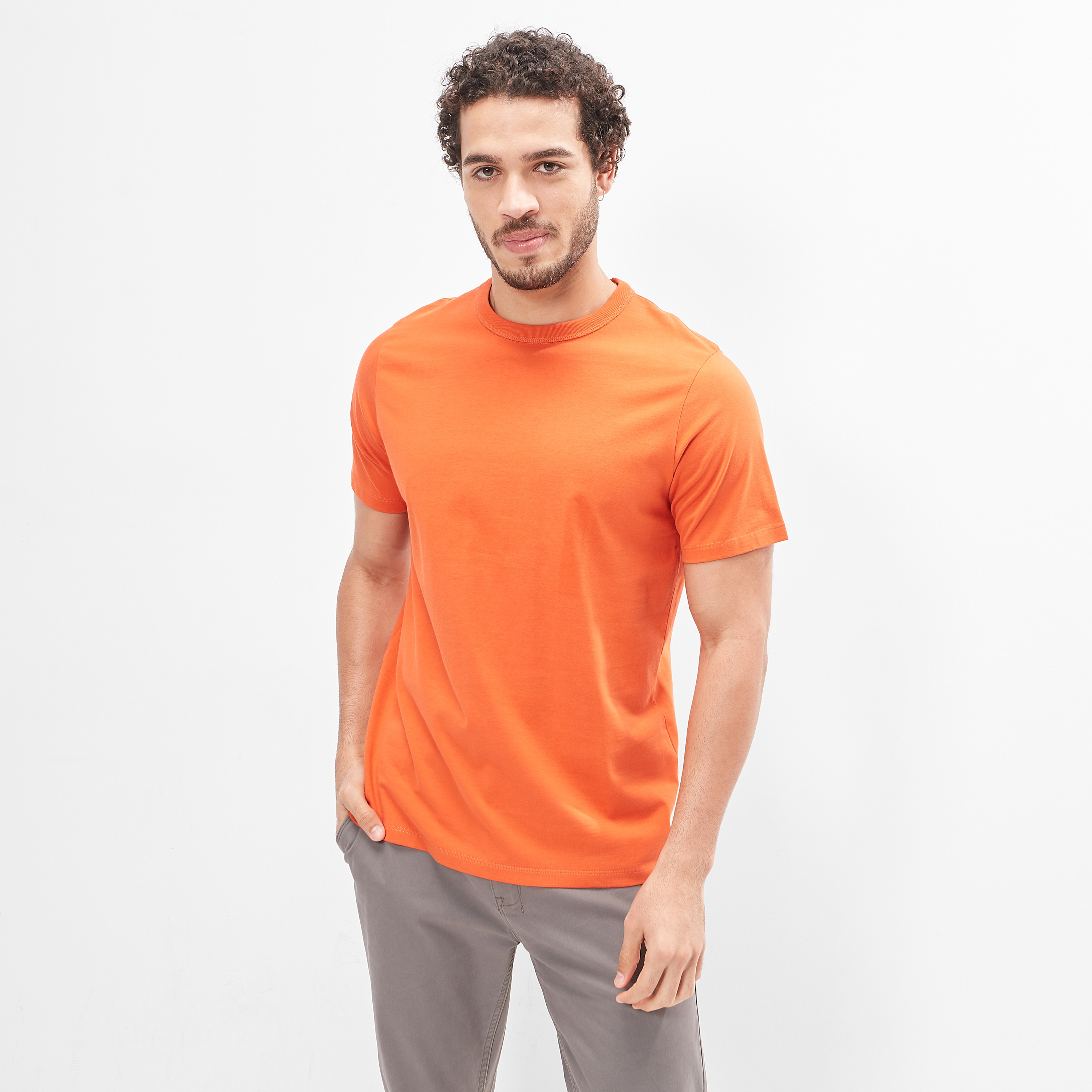 تيشيرت سادة بياقة ضيّقة وأكمام قصيرة-men-clothing-tshirtsandpolos-tshirts-image-52