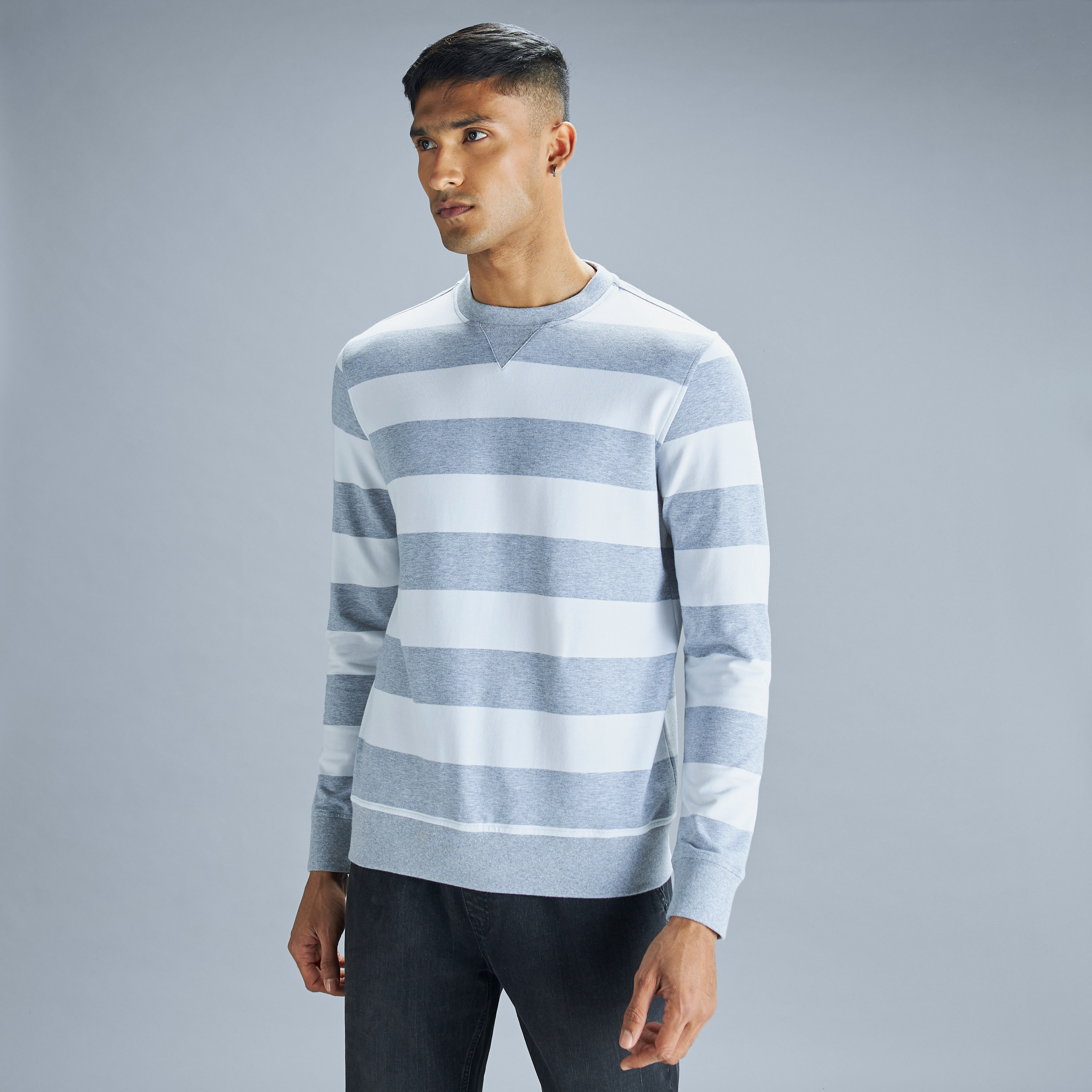 Pinstripe sweatshirt outlet