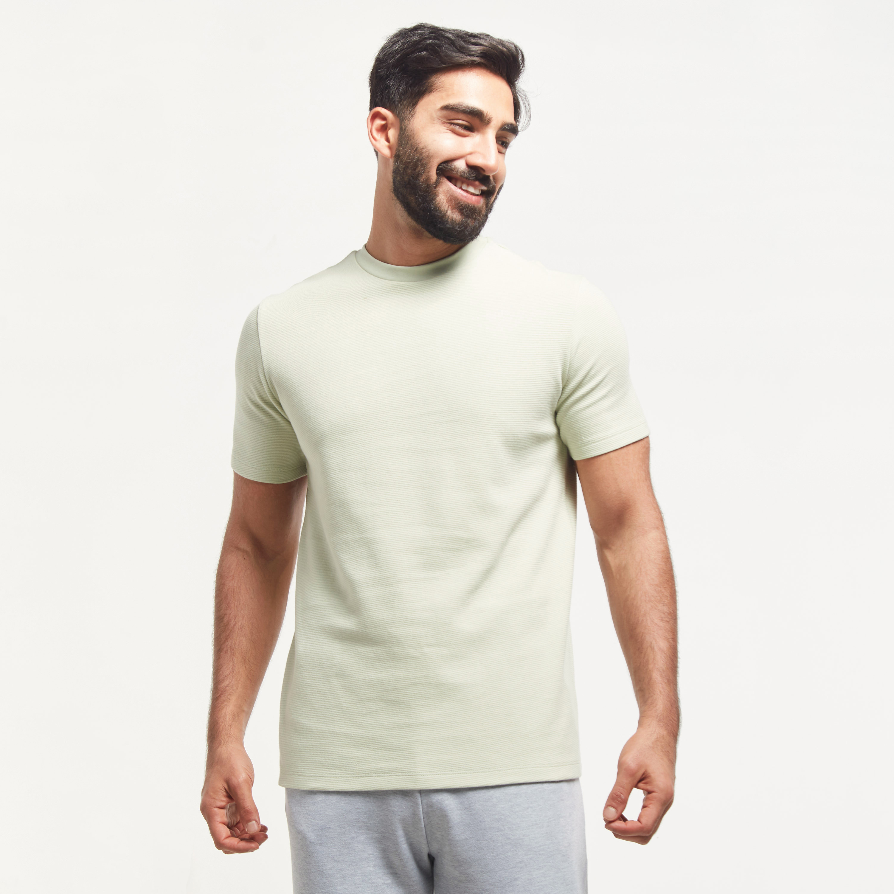 T shirts best sale with tight sleeves