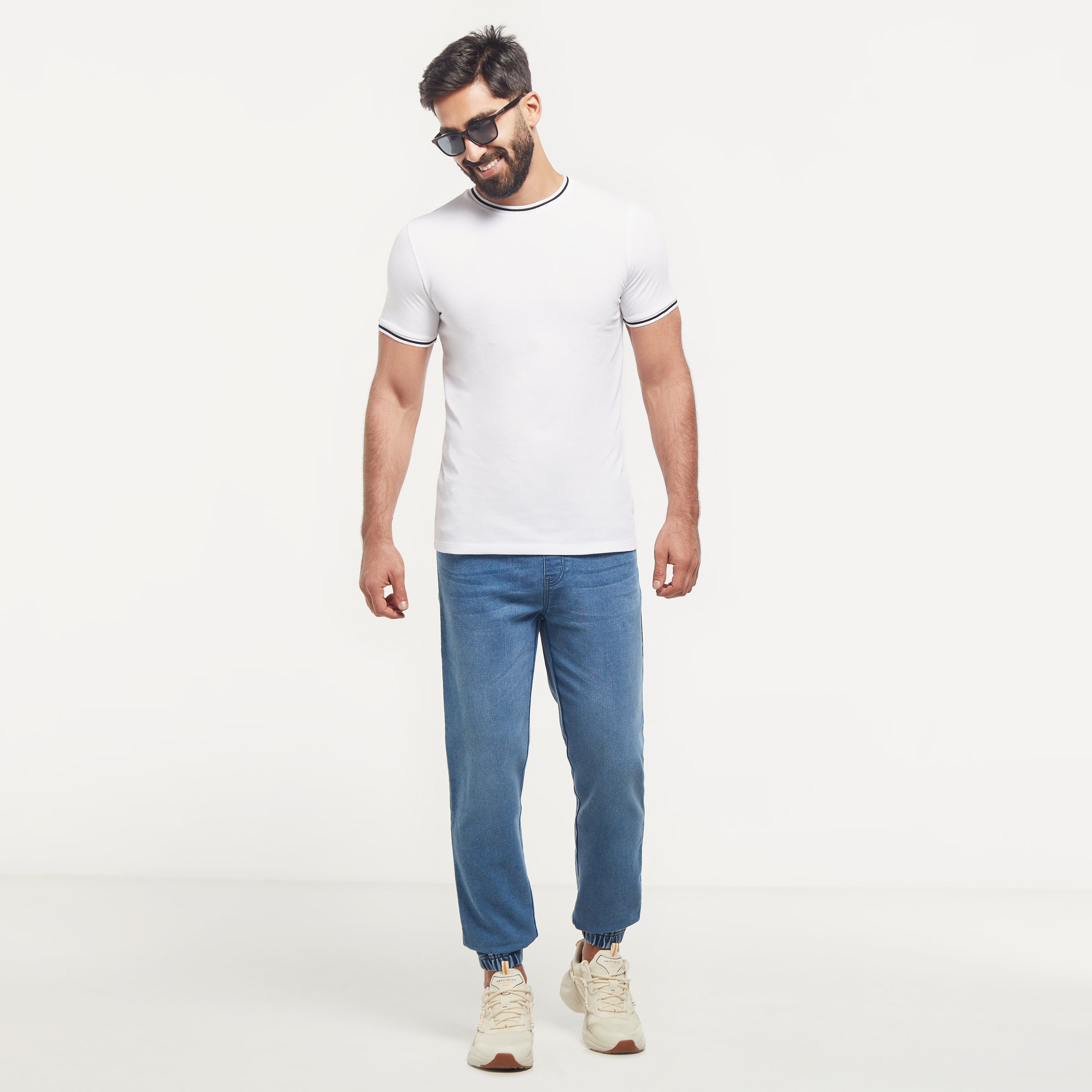 Solid Crew Neck T-shirt with Short Sleeves and Tipping Detail-men-clothing-tshirtsandpolos-tshirts-image-14