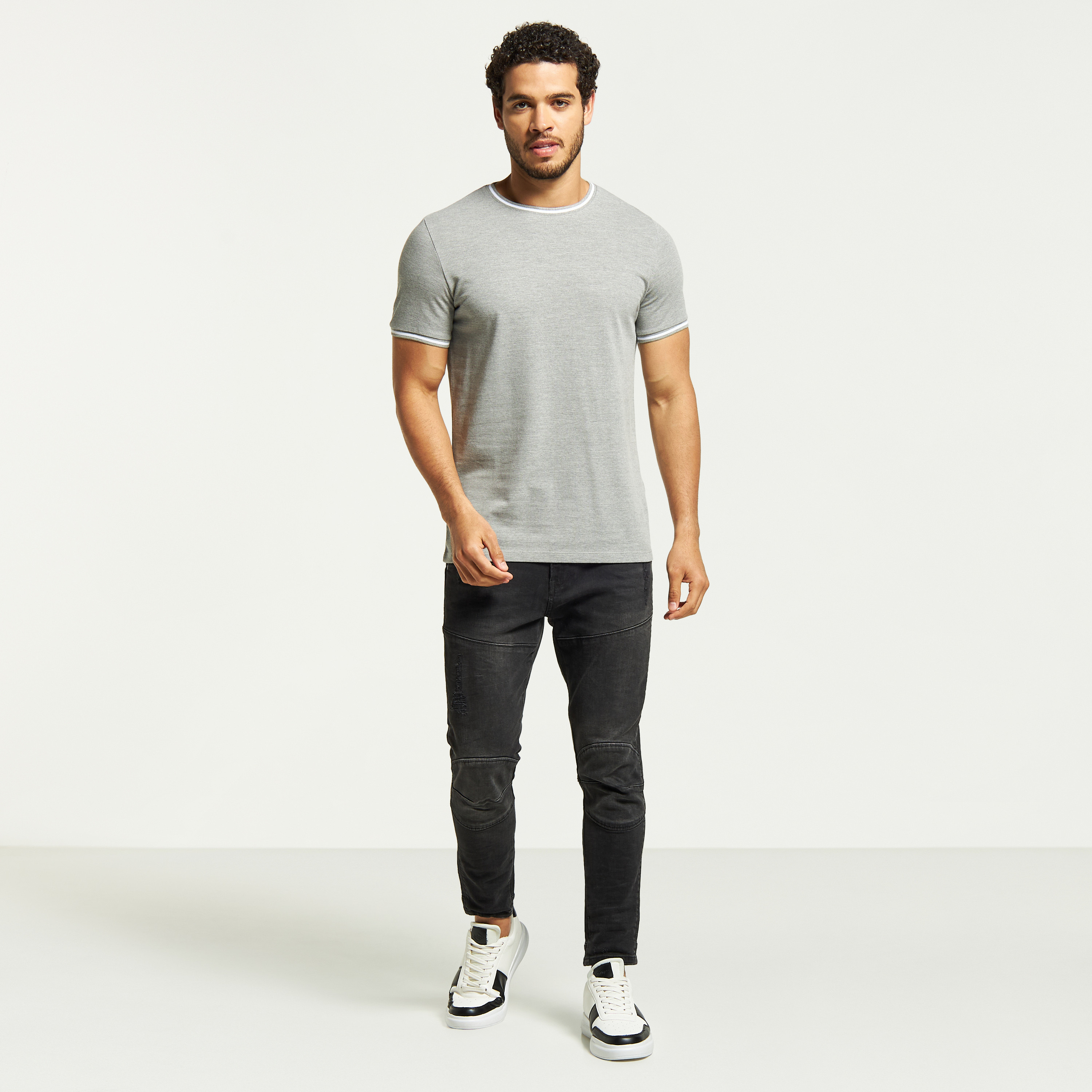 Solid Crew Neck T-shirt with Short Sleeves and Tipping Detail-men-clothing-tshirtsandpolos-tshirts-image-2