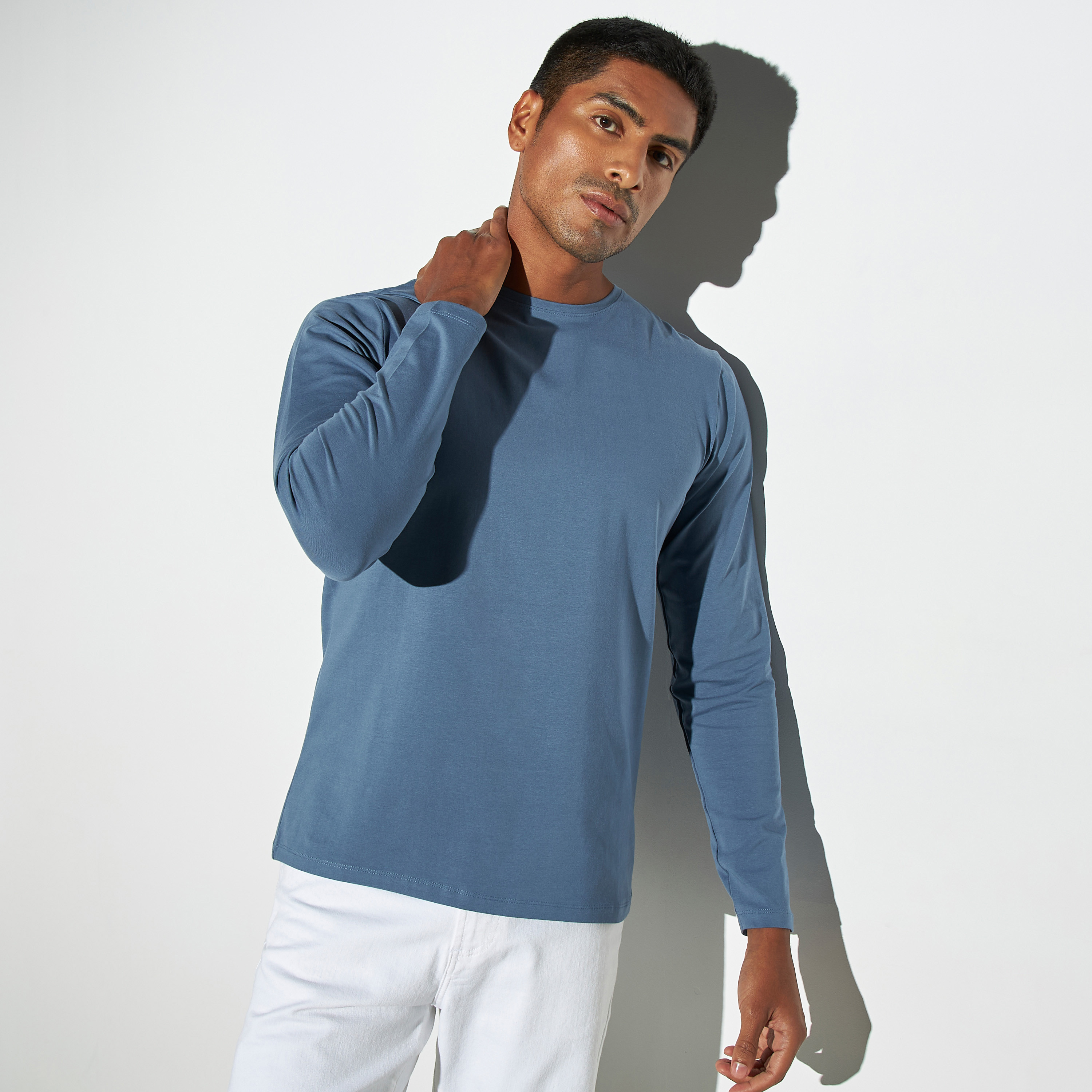 Crew neck mens t outlet shirt