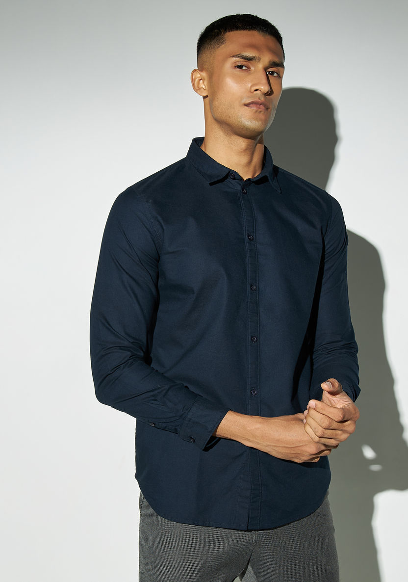 Buy Men's Solid Oxford Shirt with Long Sleeves Online | Centrepoint KSA
