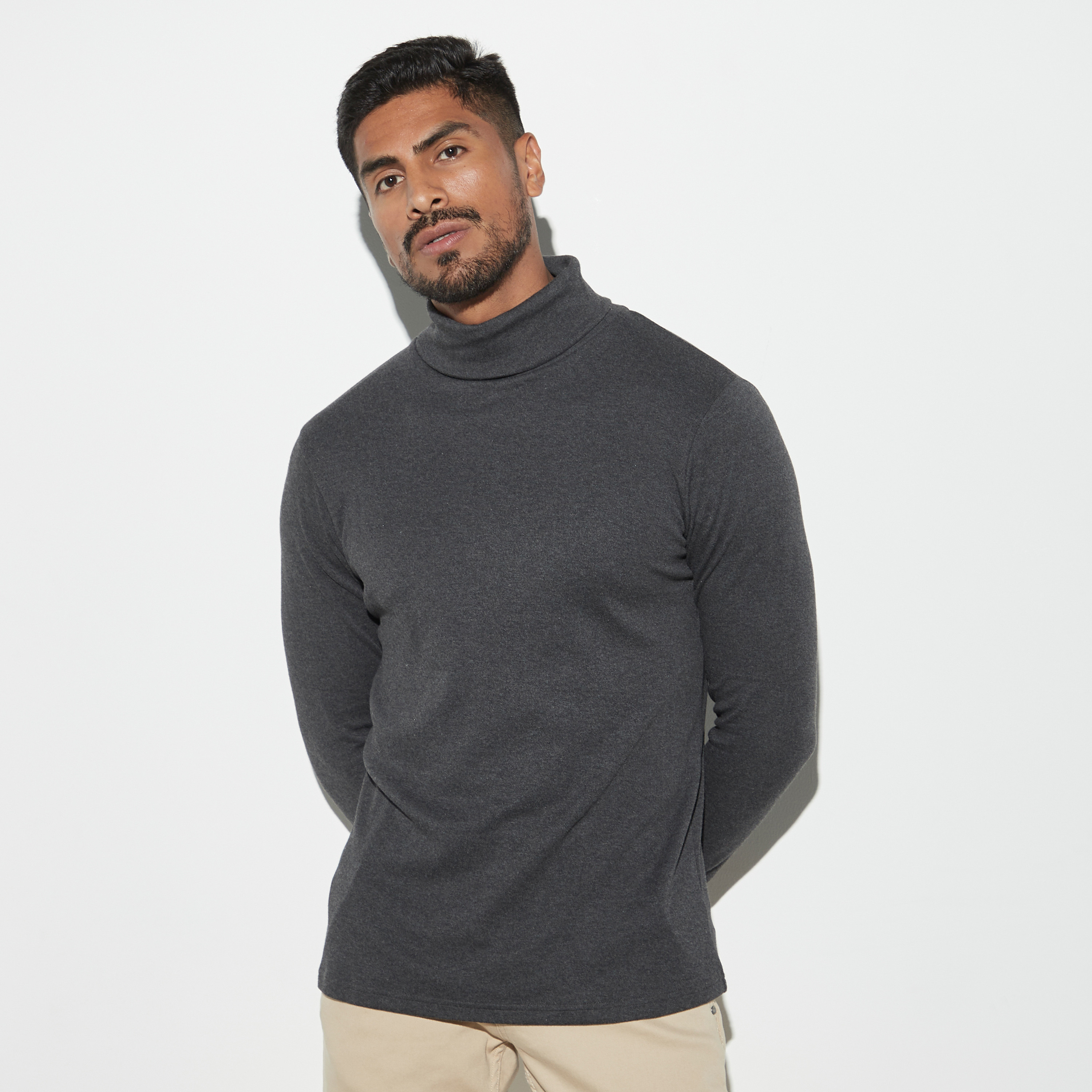 Turtleneck long outlet sleeve for men