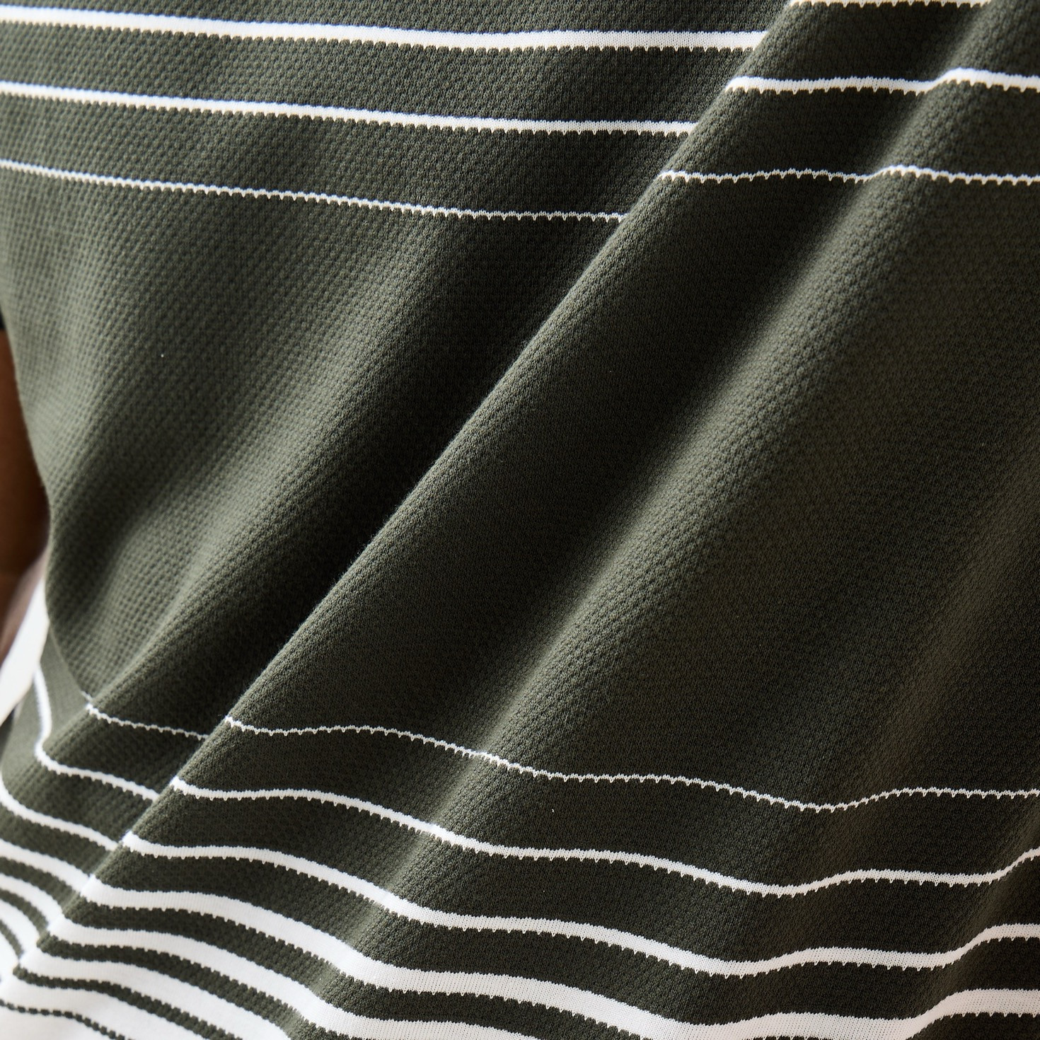 تيشيرت بطبعات وقصة مريحة-men-clothing-tshirtsandpolos-tshirts-image-4