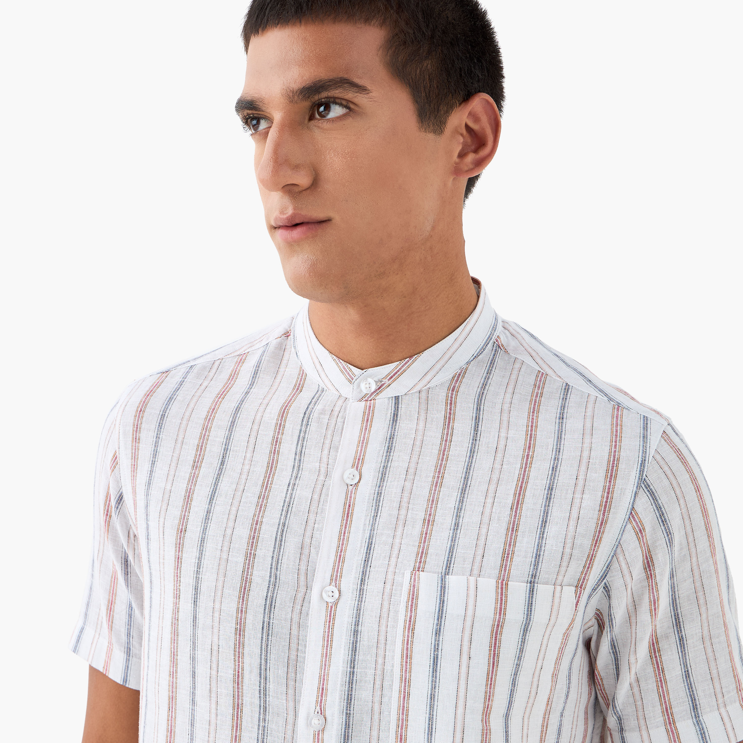 قميص مقلّم من مزيج الكتان بياقة ماندارين-men-clothing-shirts-image-4