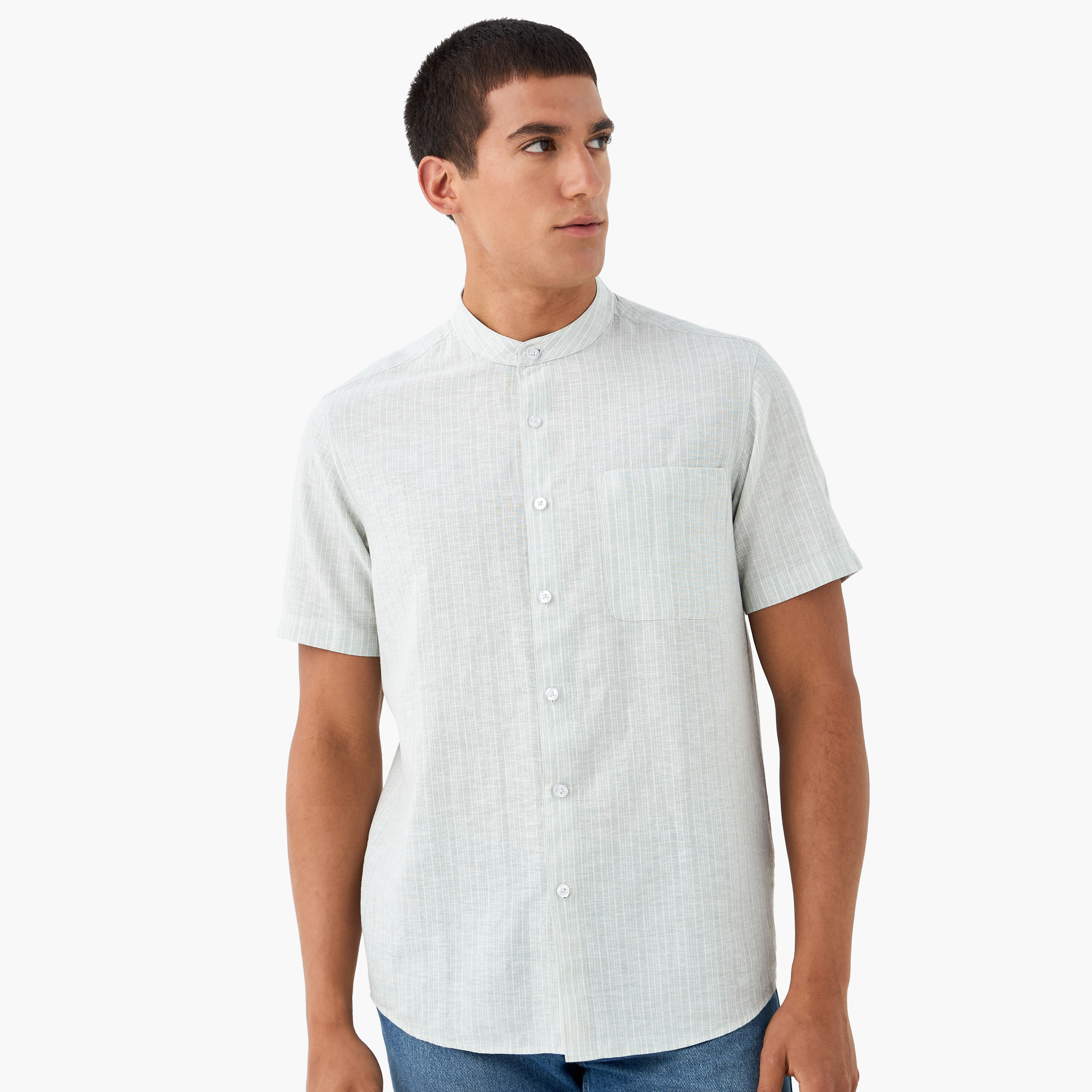 قميص مقلّم من مزيج الكتان بياقة ماندارين-men-clothing-shirts-image-1