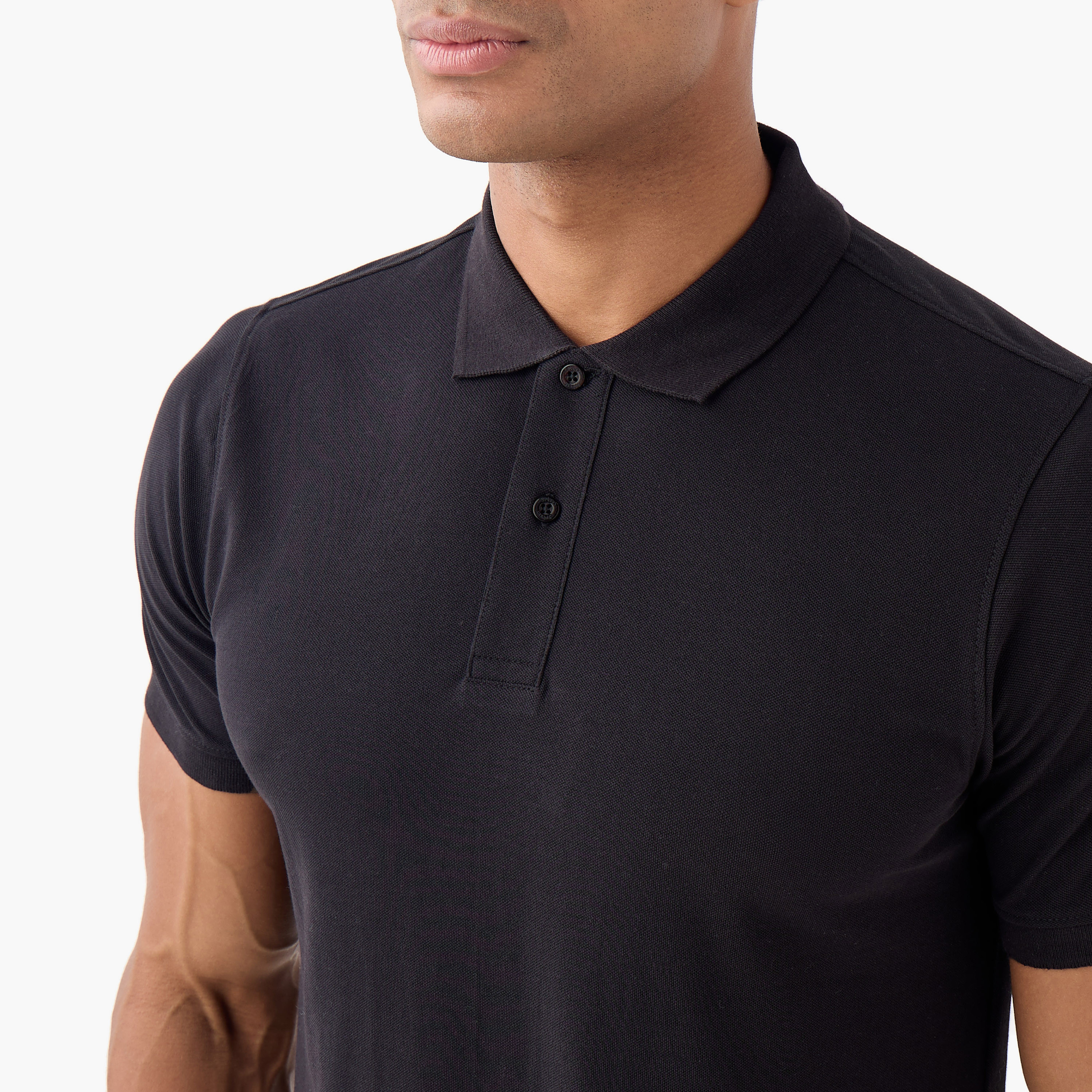 تيشيرت بولو بقصة عادية وأكمام قصيرة-men-clothing-tshirtsandpolos-polos-image-4