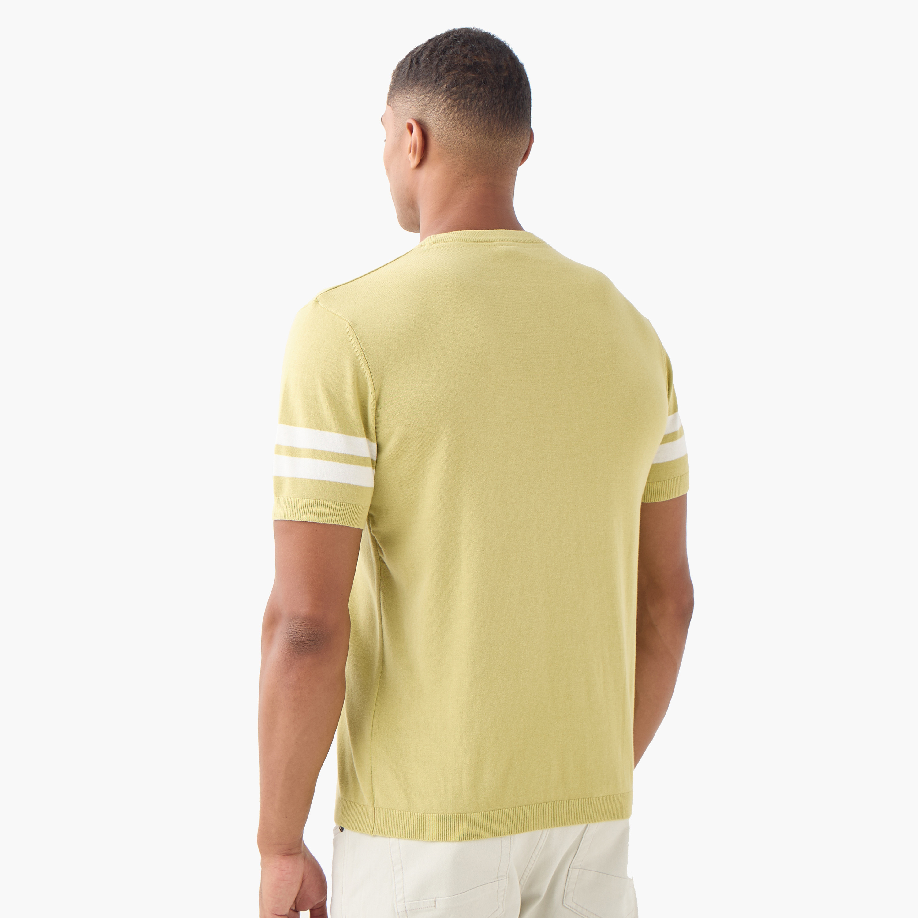 تيشيرت مقلّم بياقة ضيقة-men-clothing-tshirtsandpolos-tshirts-image-18
