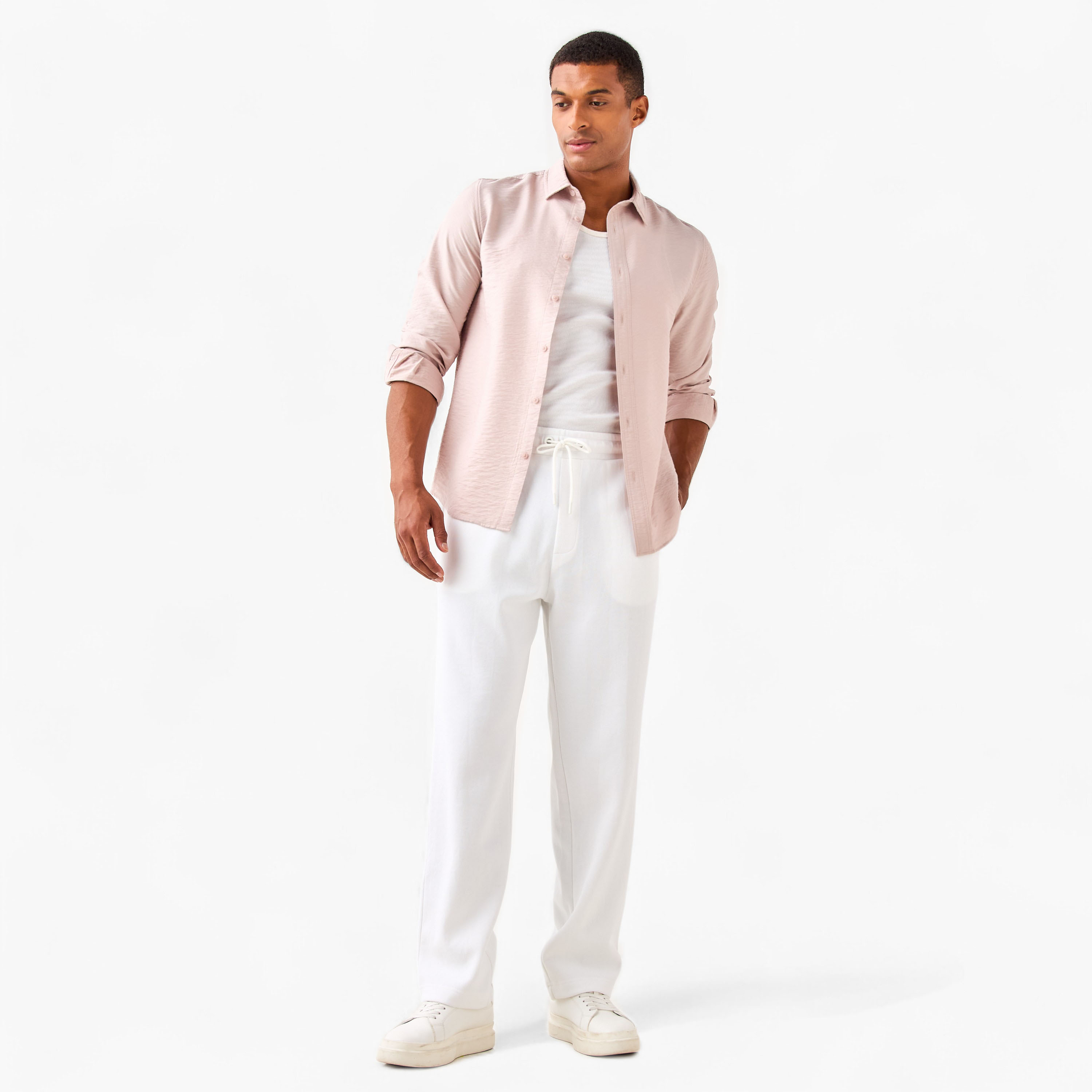 قميص مجعّد بارز الملمس بياقة عادية وقصّة عادية-men-clothing-shirts-image-2