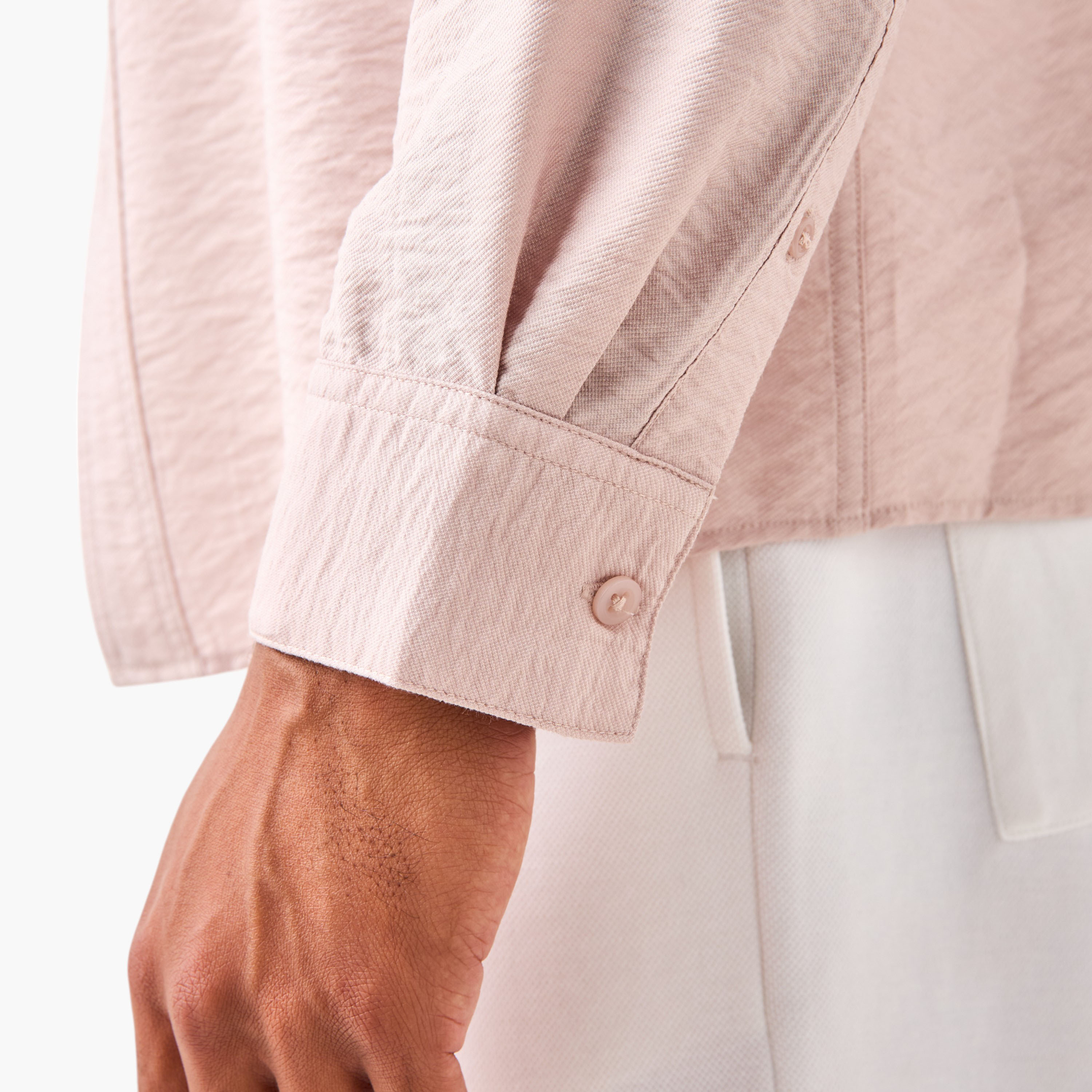 قميص مجعّد بارز الملمس بياقة عادية وقصّة عادية-men-clothing-shirts-image-5