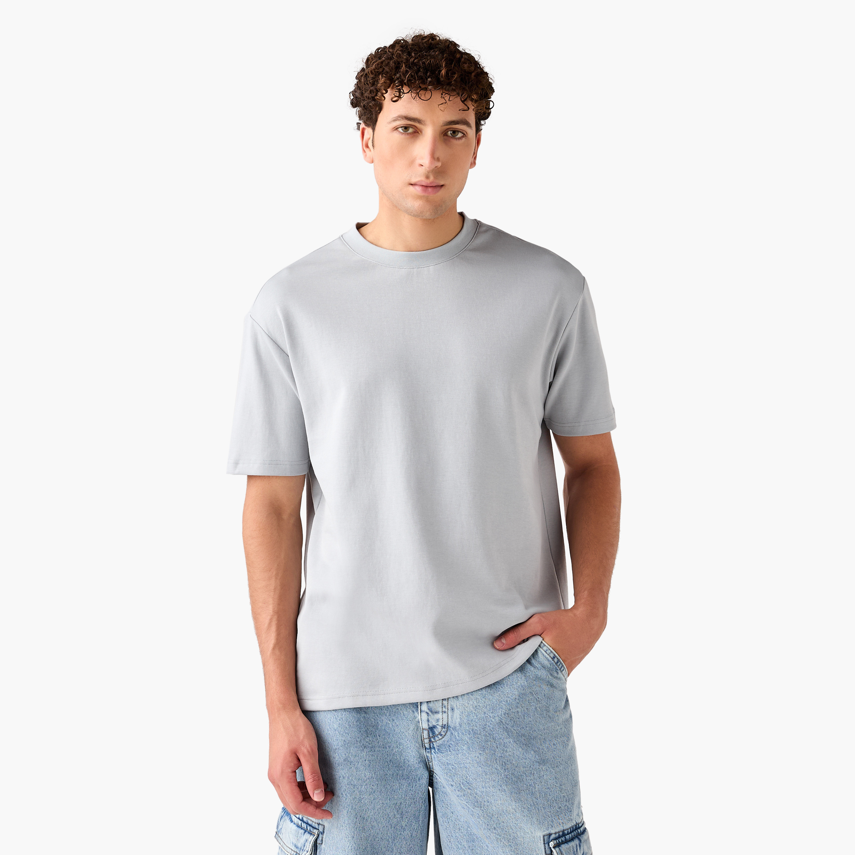 Relaxed Fit Crew Neck T-shirt-men-clothing-tshirtsandpolos-tshirts-image-1