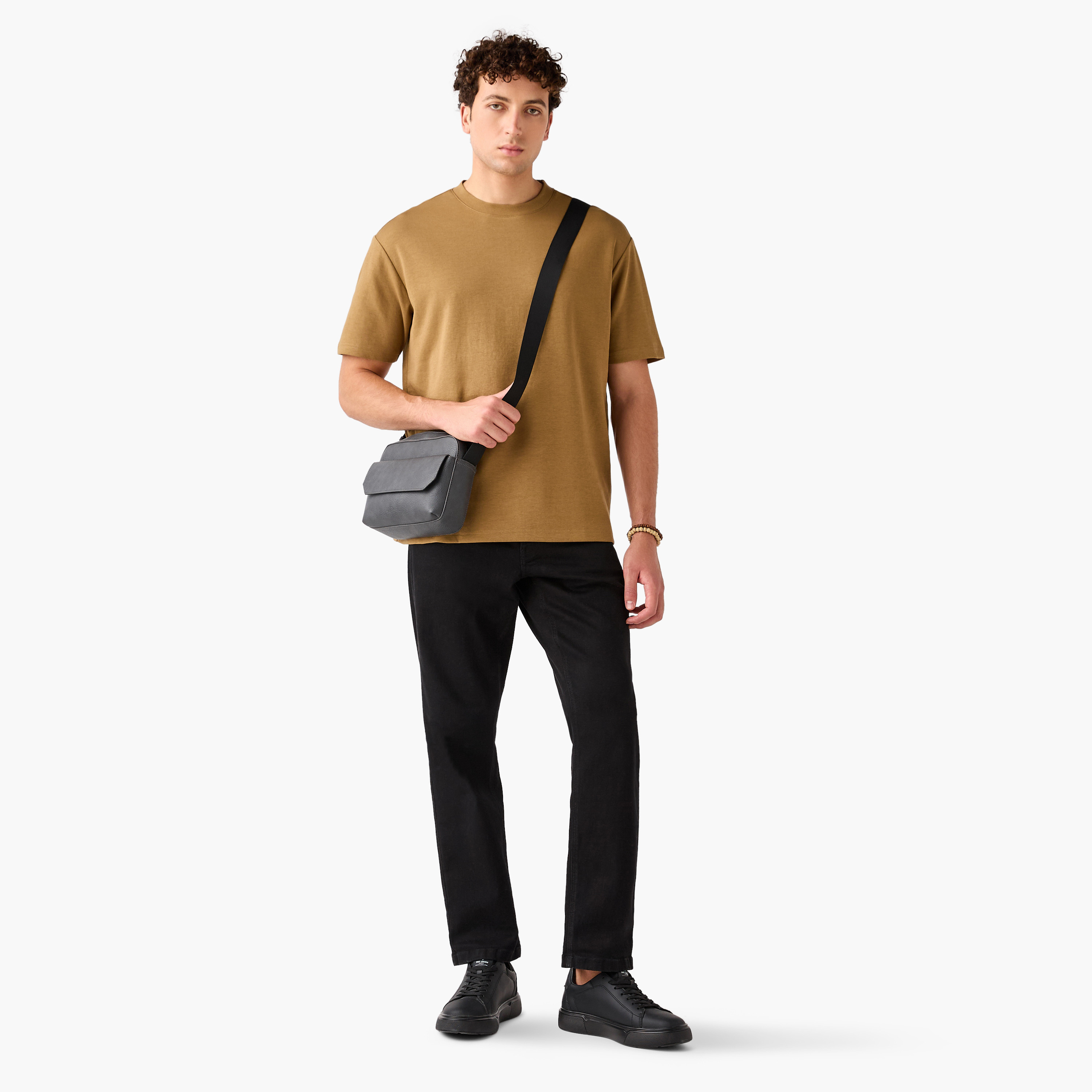 Relaxed Fit Crew Neck T-shirt-men-clothing-tshirtsandpolos-tshirts-image-2