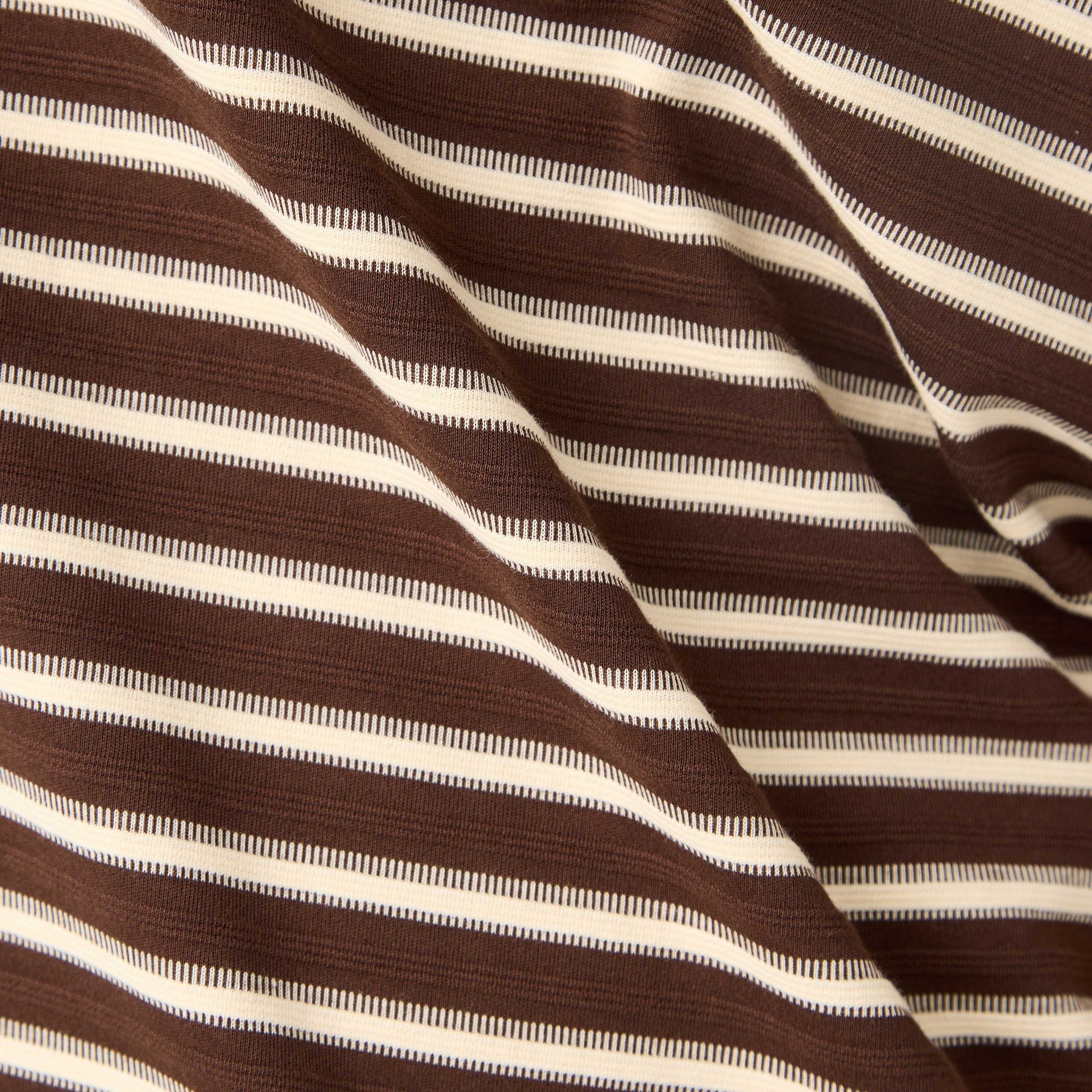 تيشيرت عثماني مخطط بياقة ضيقة-men-clothing-tshirtsandpolos-tshirts-image-5