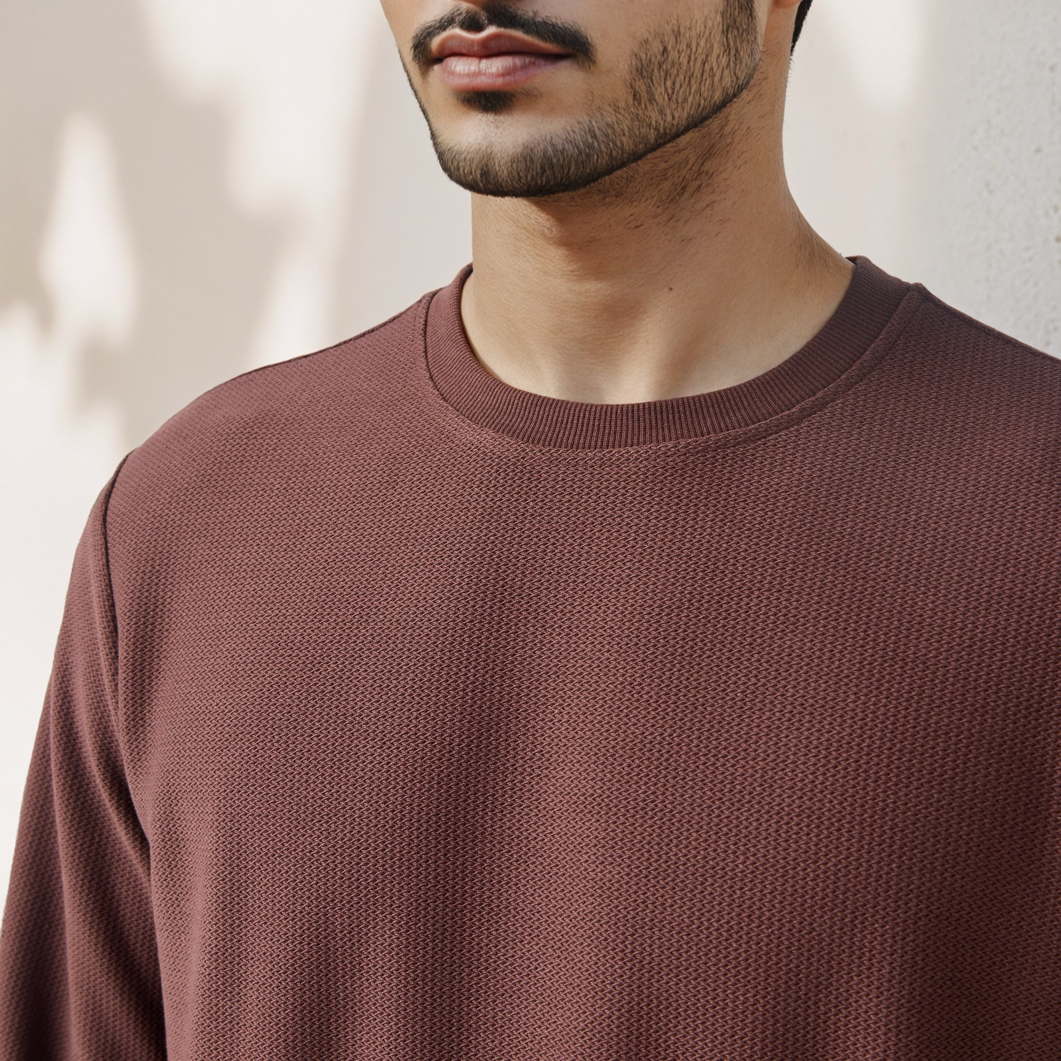 سويت شيرت بارز الملمس بنمط متعرج-men-winterwear-hoodiesandsweatshirts-image-4