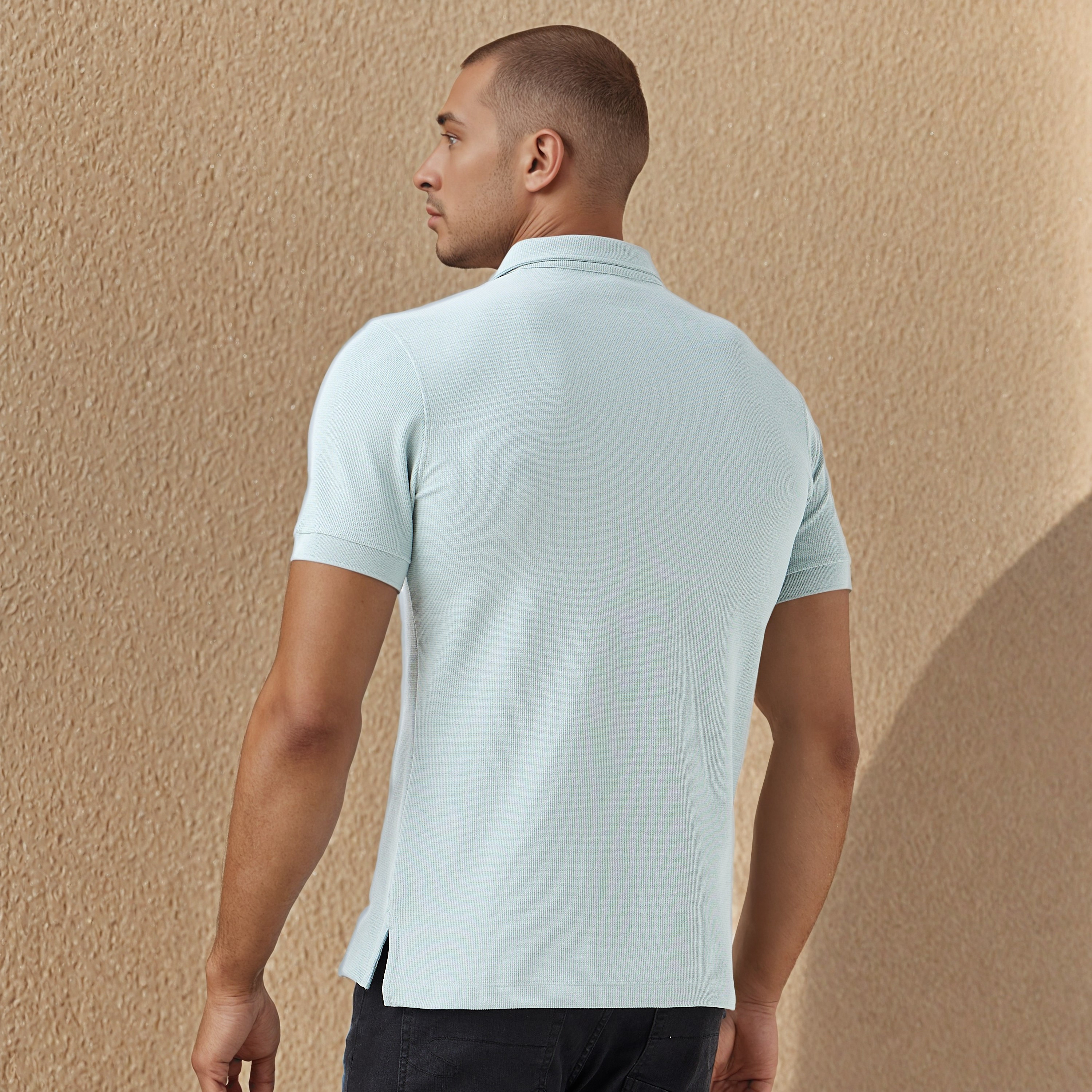 تيشيرت بارز الملمس بقصّة عادية-men-clothing-tshirtsandpolos-tshirts-image-13