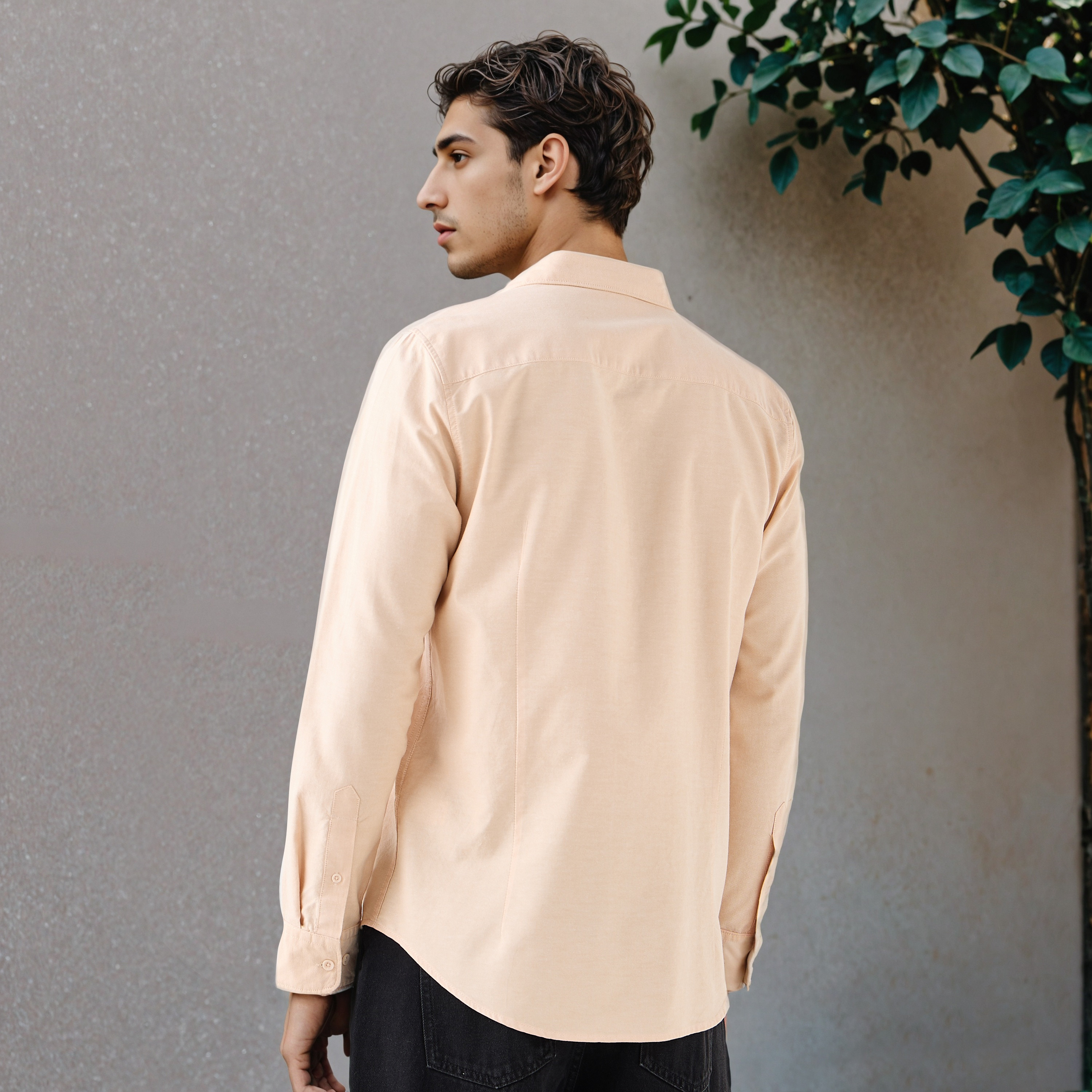 قميص بارز الملمس بياقة وأزرار وأكمام طويلة للرجال-men-clothing-shirts-image-3