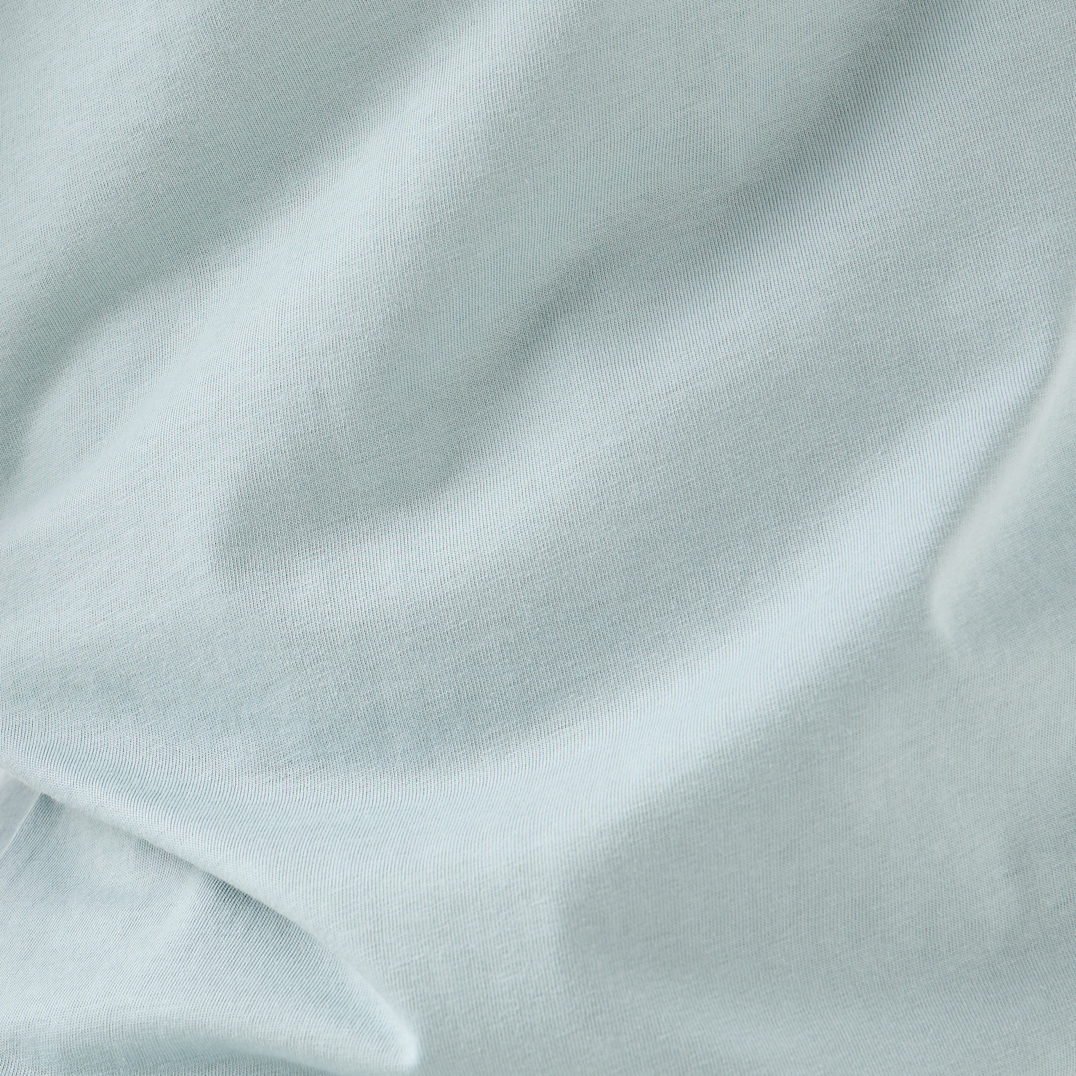 تيشيرت بياقة ضيقة وقصة عادية-men-clothing-tshirtsandpolos-tshirts-image-5