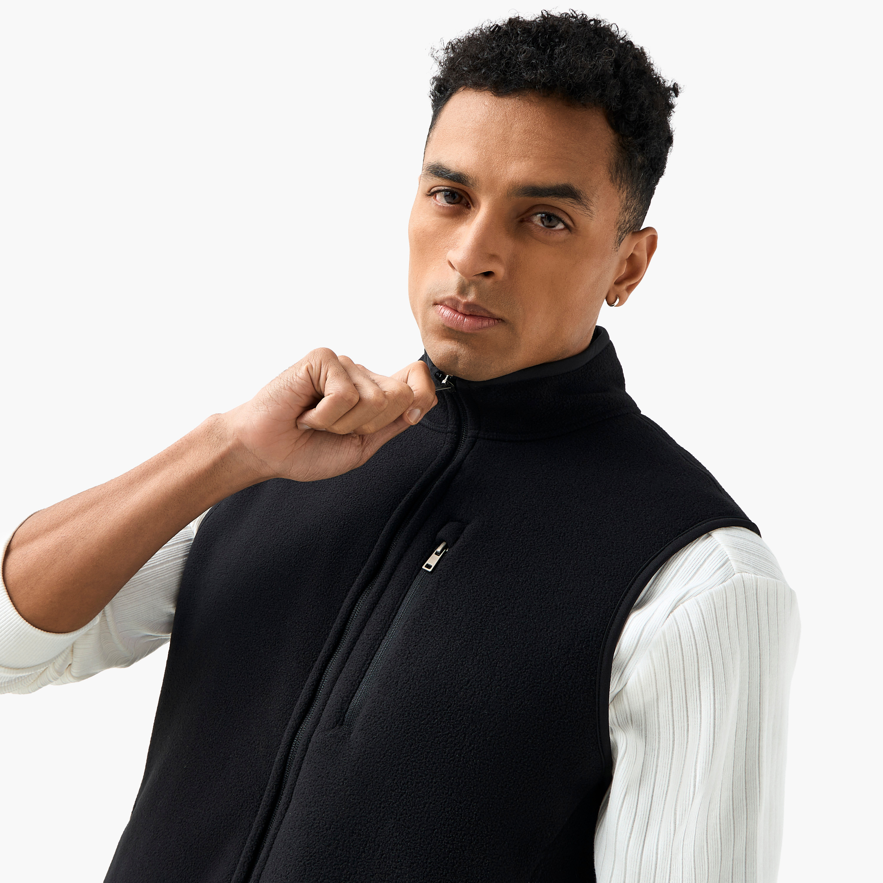 جاكيت رجالي دون أكمام بقصة عادية وياقة عالية-men-clothing-jacketsandblazers-jackets-image-18