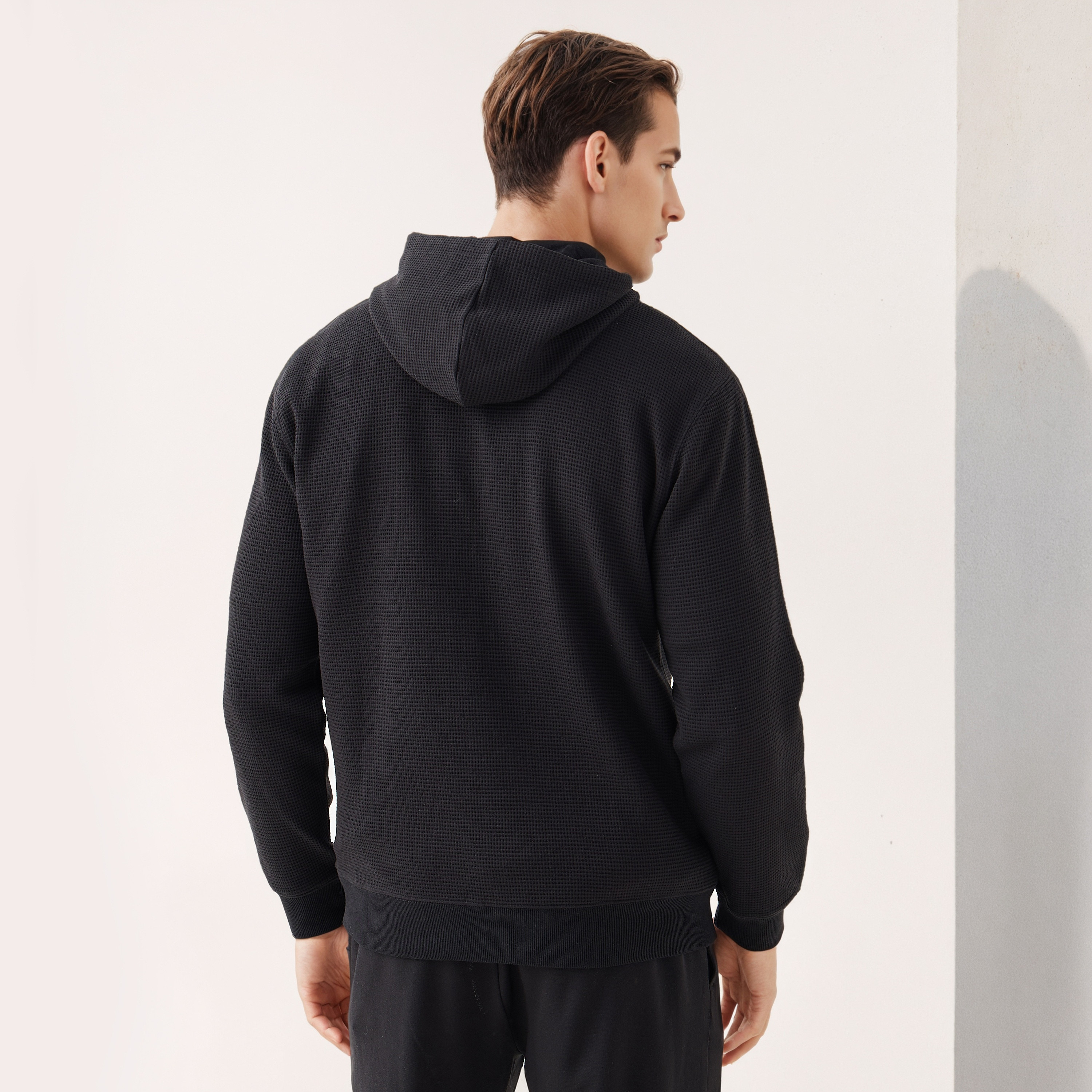 Men Regular Fit Waffle Textured Cotton Blend Hoodie-men-winterwear-hoodiesandsweatshirts-image-3