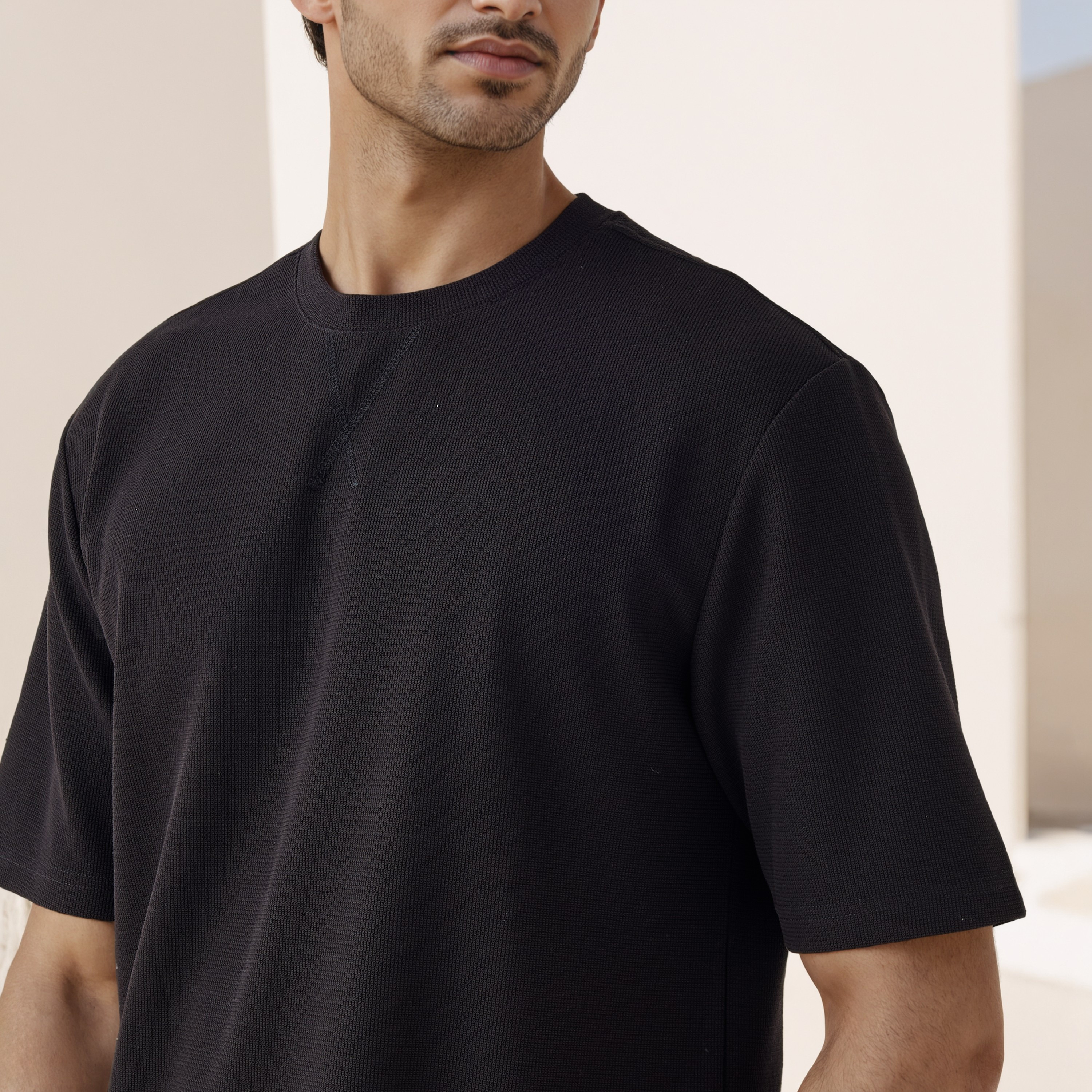 Relaxed Fit Textured T-shirt-men-clothing-tshirtsandpolos-tshirts-image-4