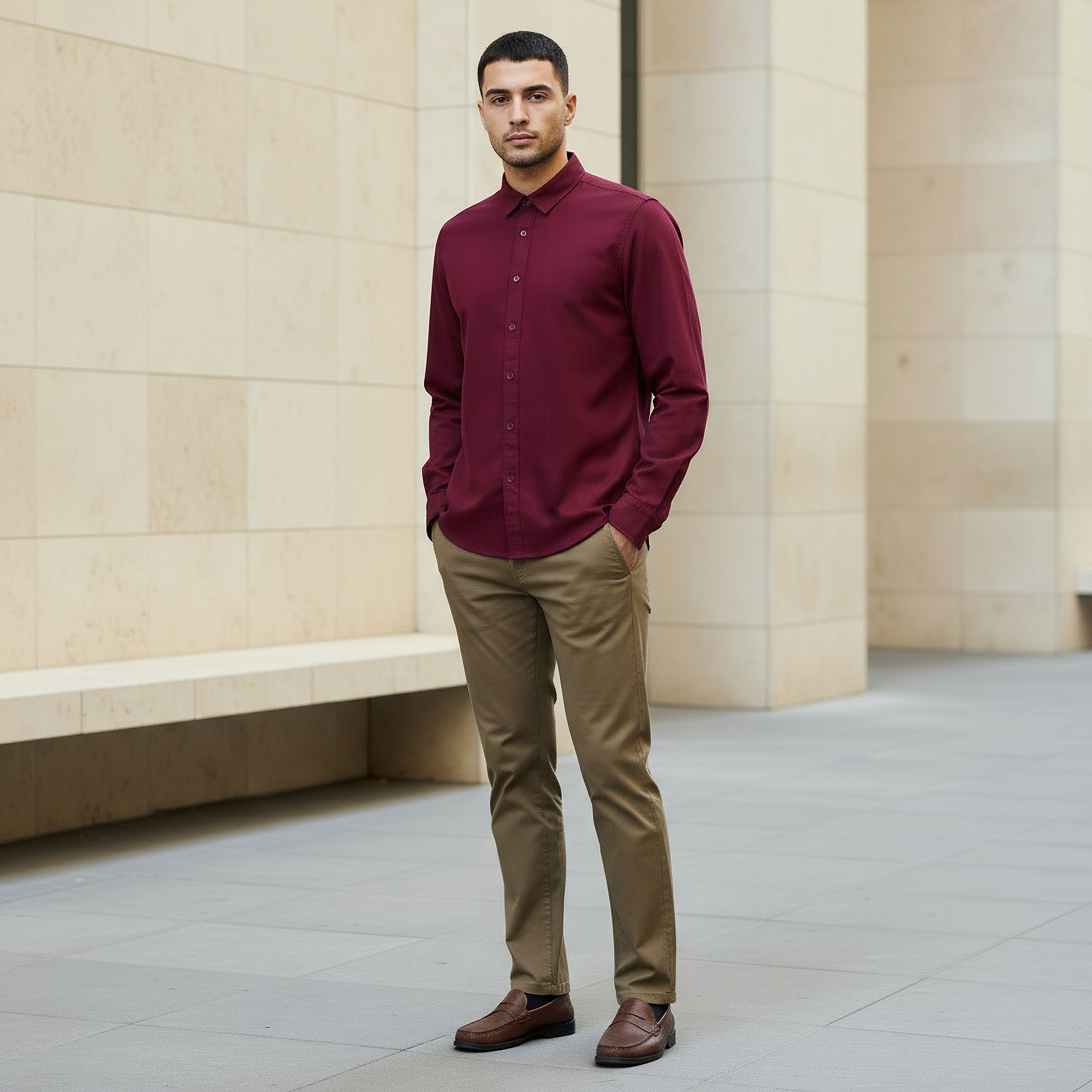 قميص أكسفورد بقصة عادية وياقة وأكمام طويلة وأزرار إغلاق للرجال-men-clothing-shirts-image-2